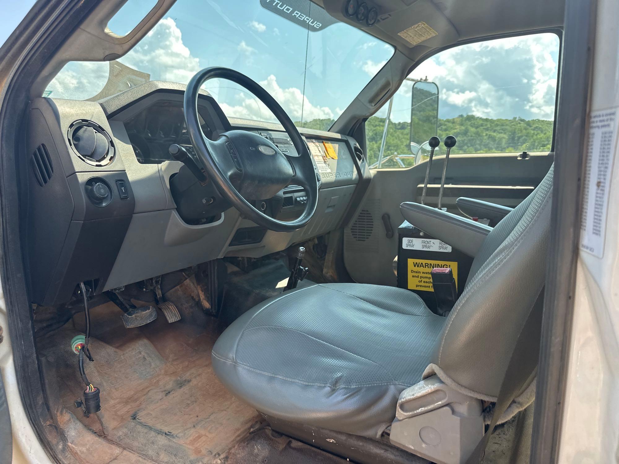 2012 Ford F750