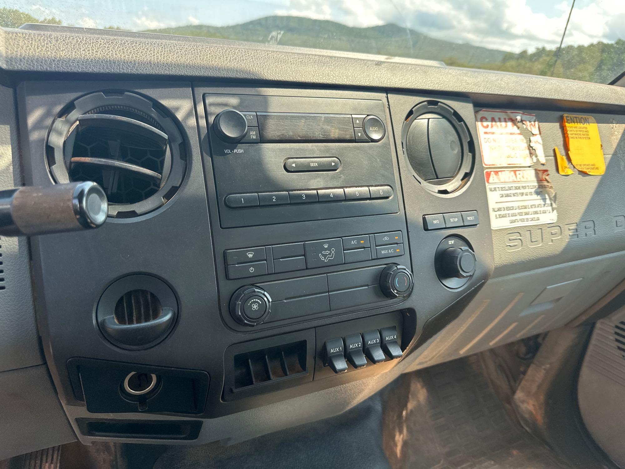 2012 Ford F750