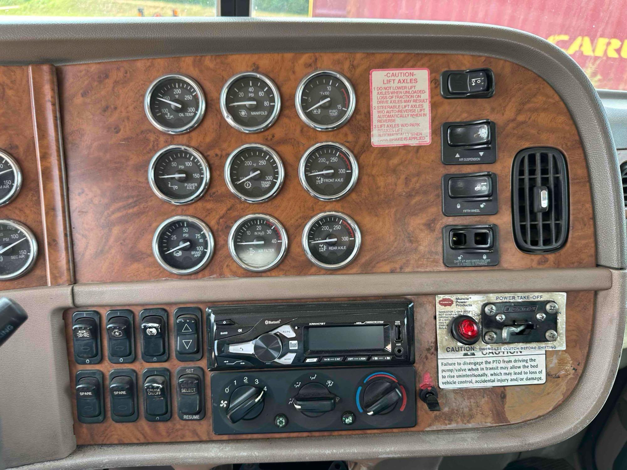 2007 Peterbilt 379