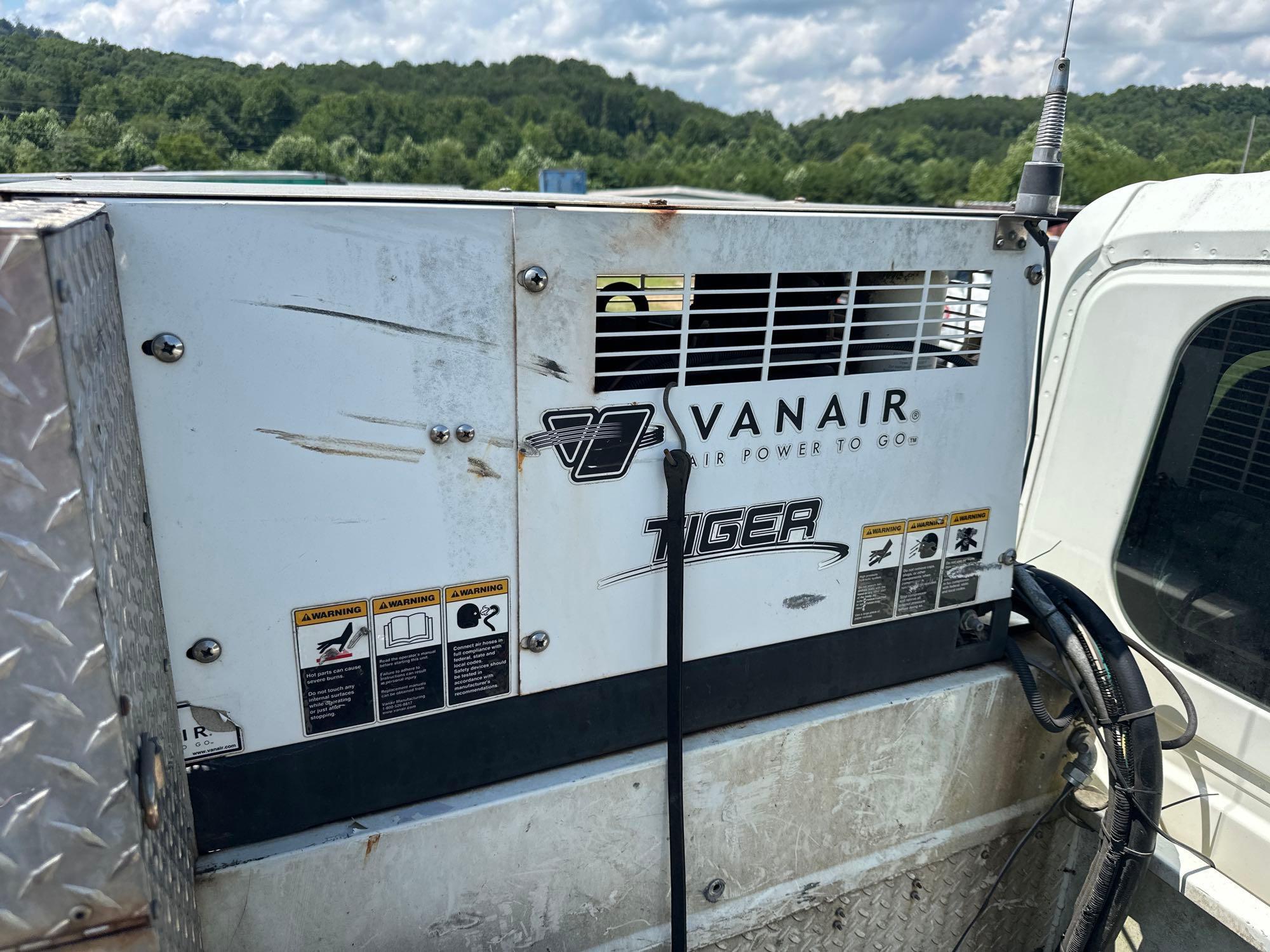2014 International DuraStar 4400