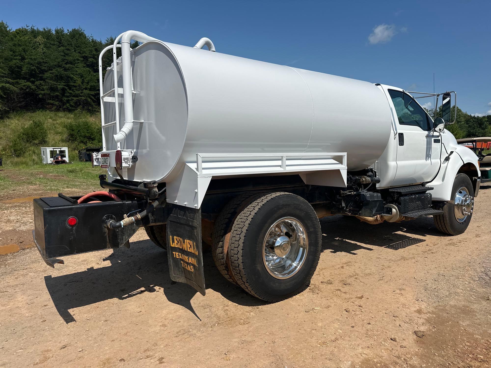 2012 Ford F750