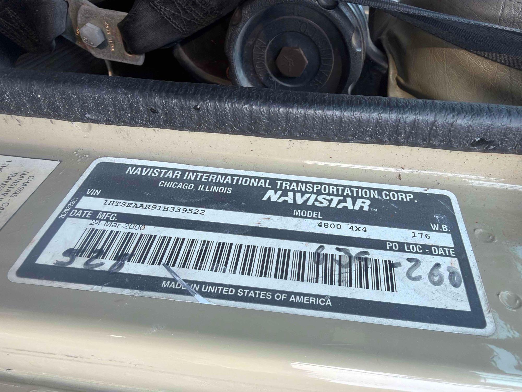 2001 International 4800