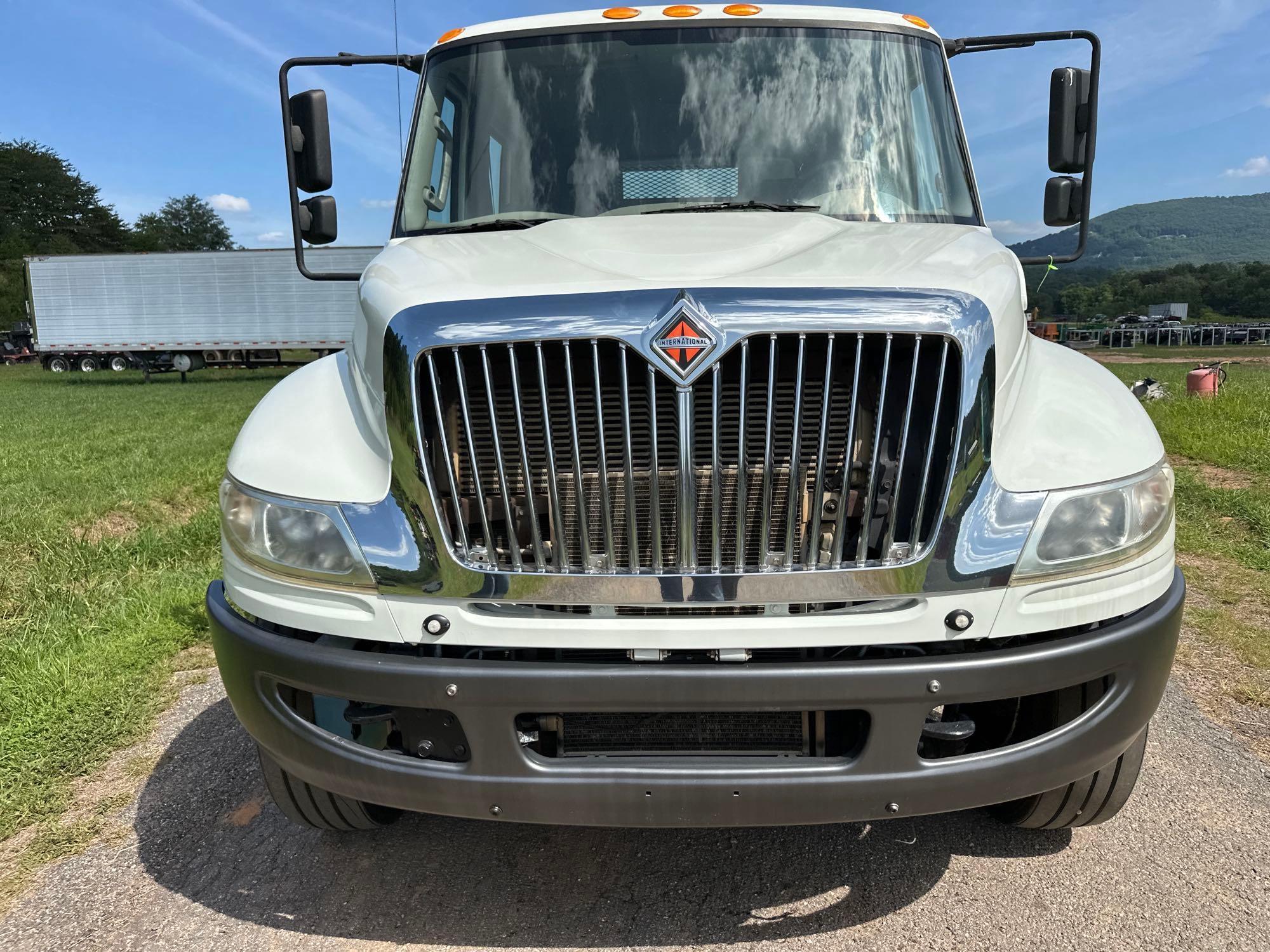2017 International DuraStar 4300