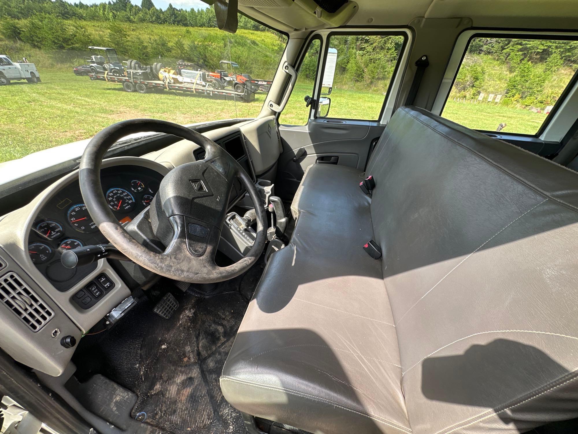 2017 International DuraStar 4300