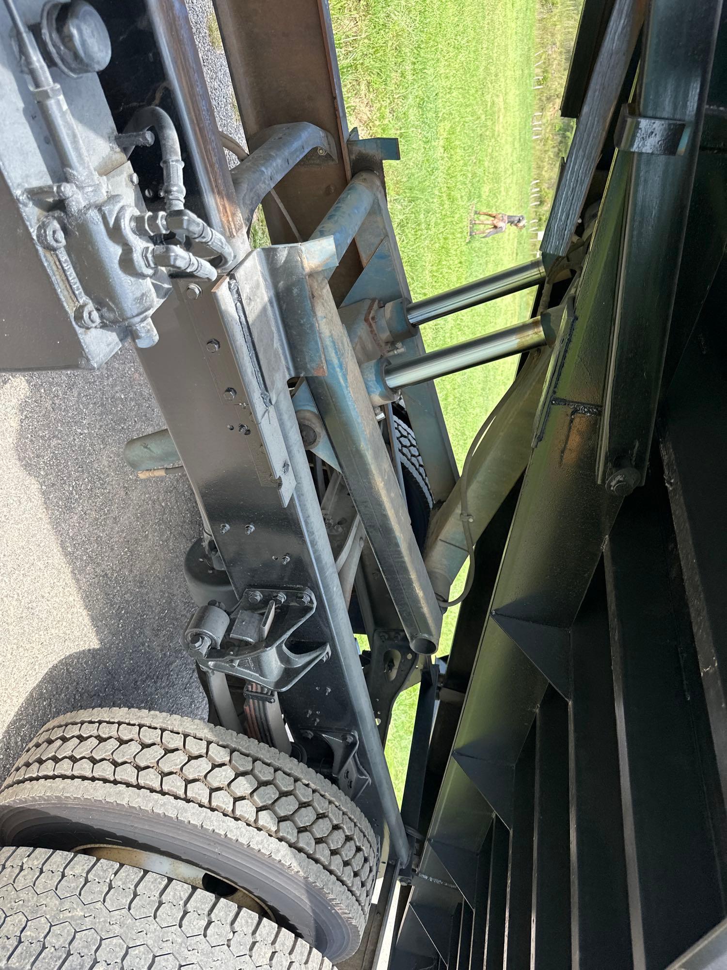 2017 International DuraStar 4300