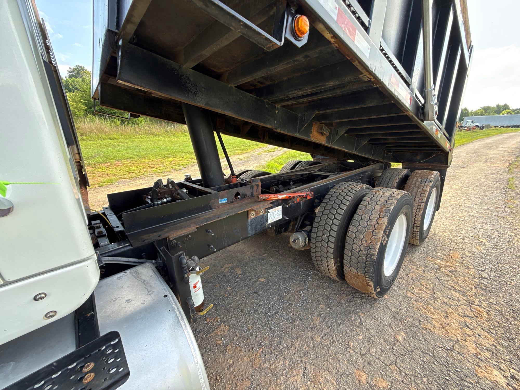 2014 International WORKSTAR