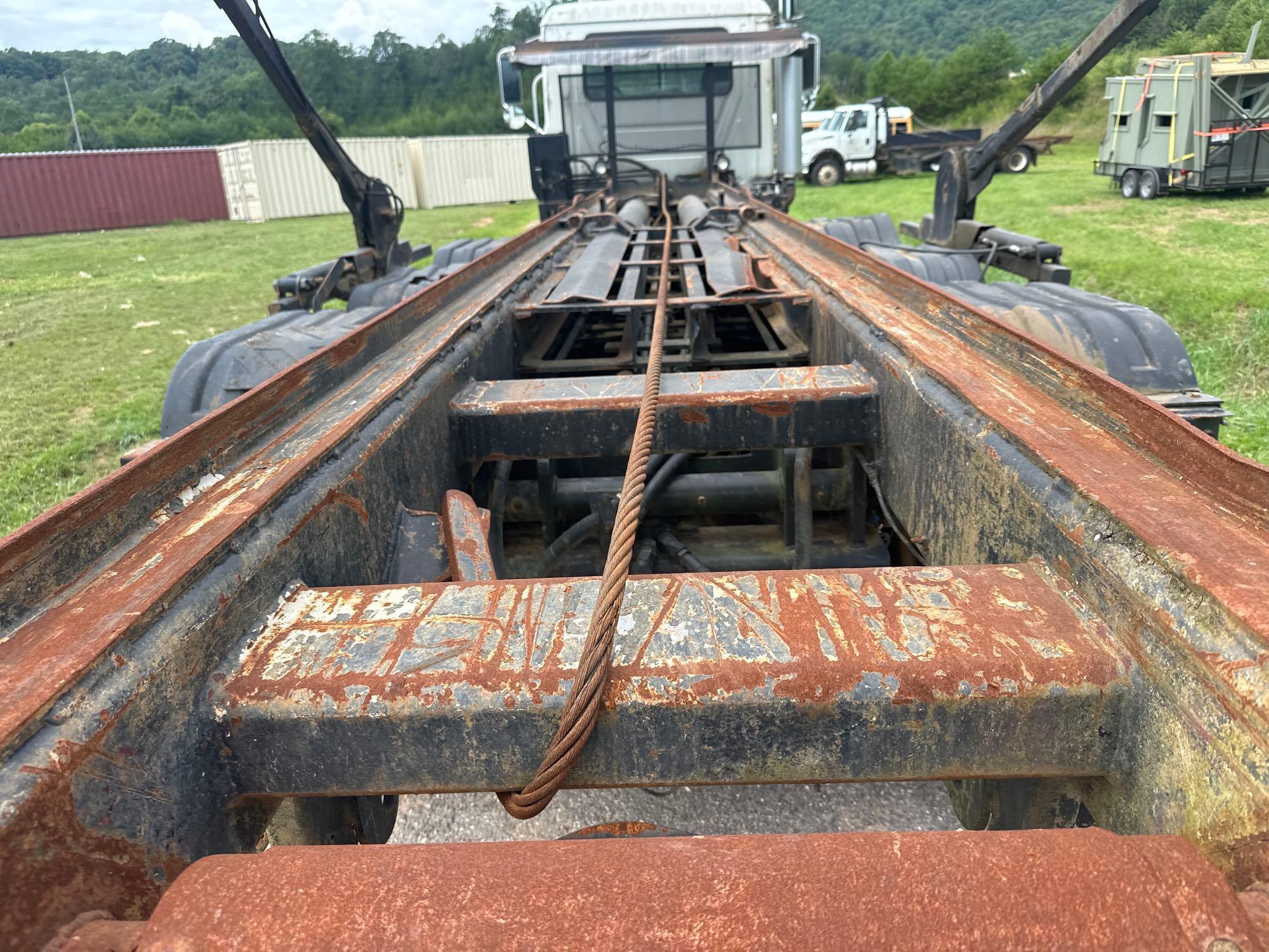 2007 Mack CV713 GRANITE