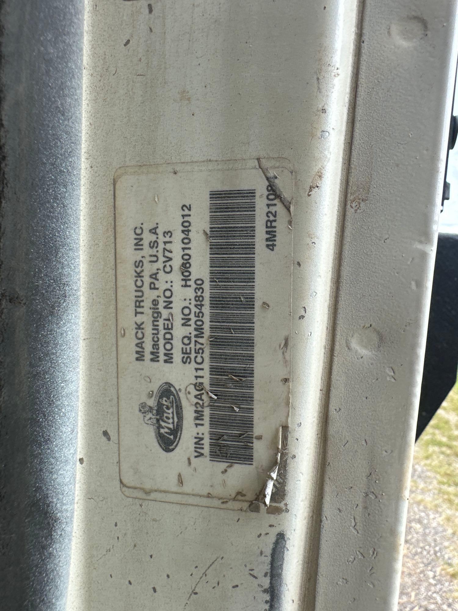 2007 Mack CV713 GRANITE