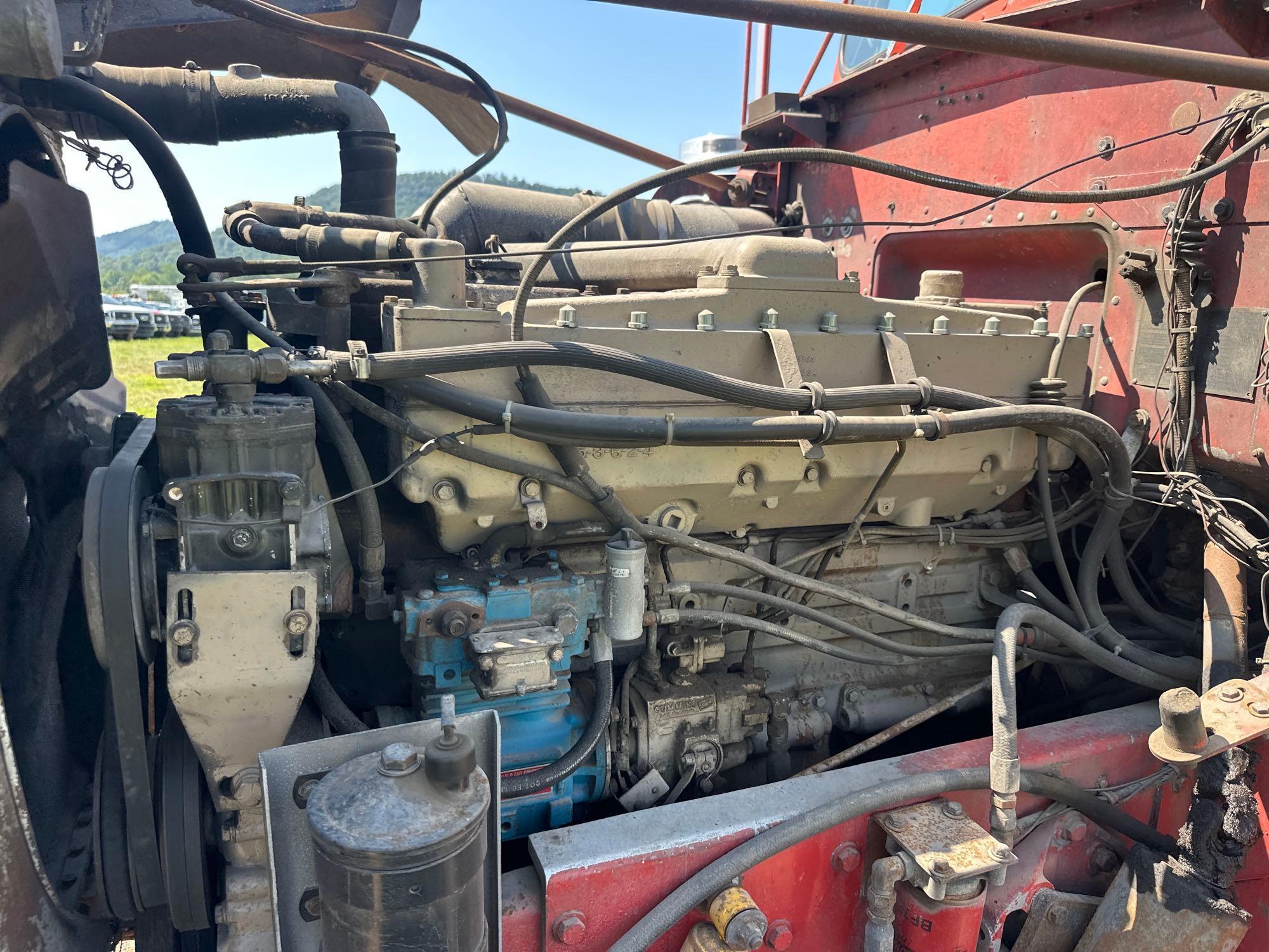 1967 Kenworth W925