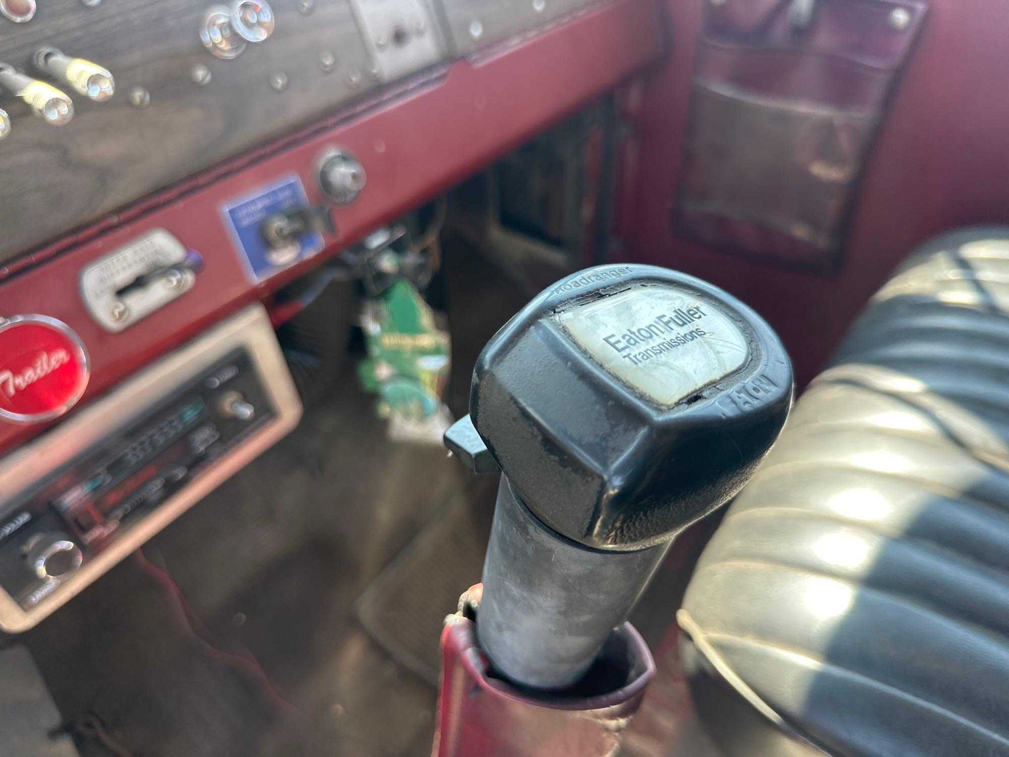 1967 Kenworth W925