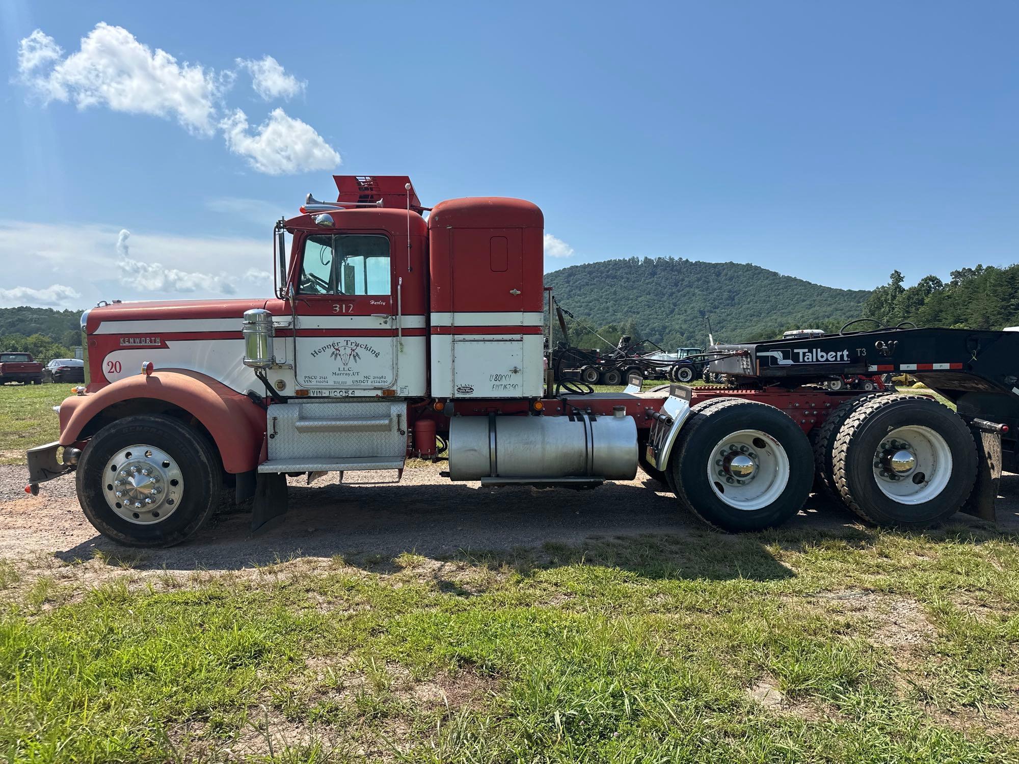 1967 Kenworth W925