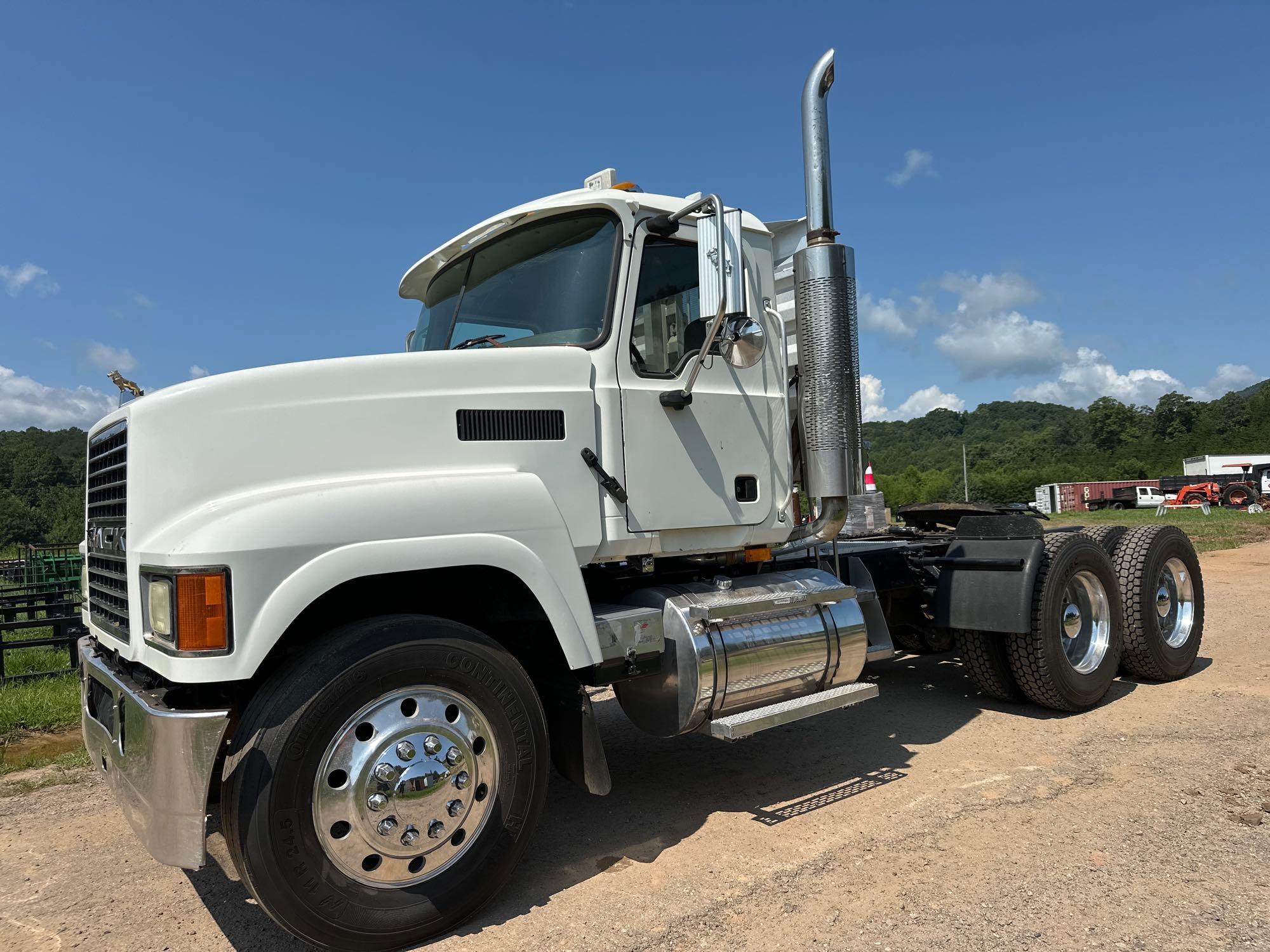 2007 Mack CHN613