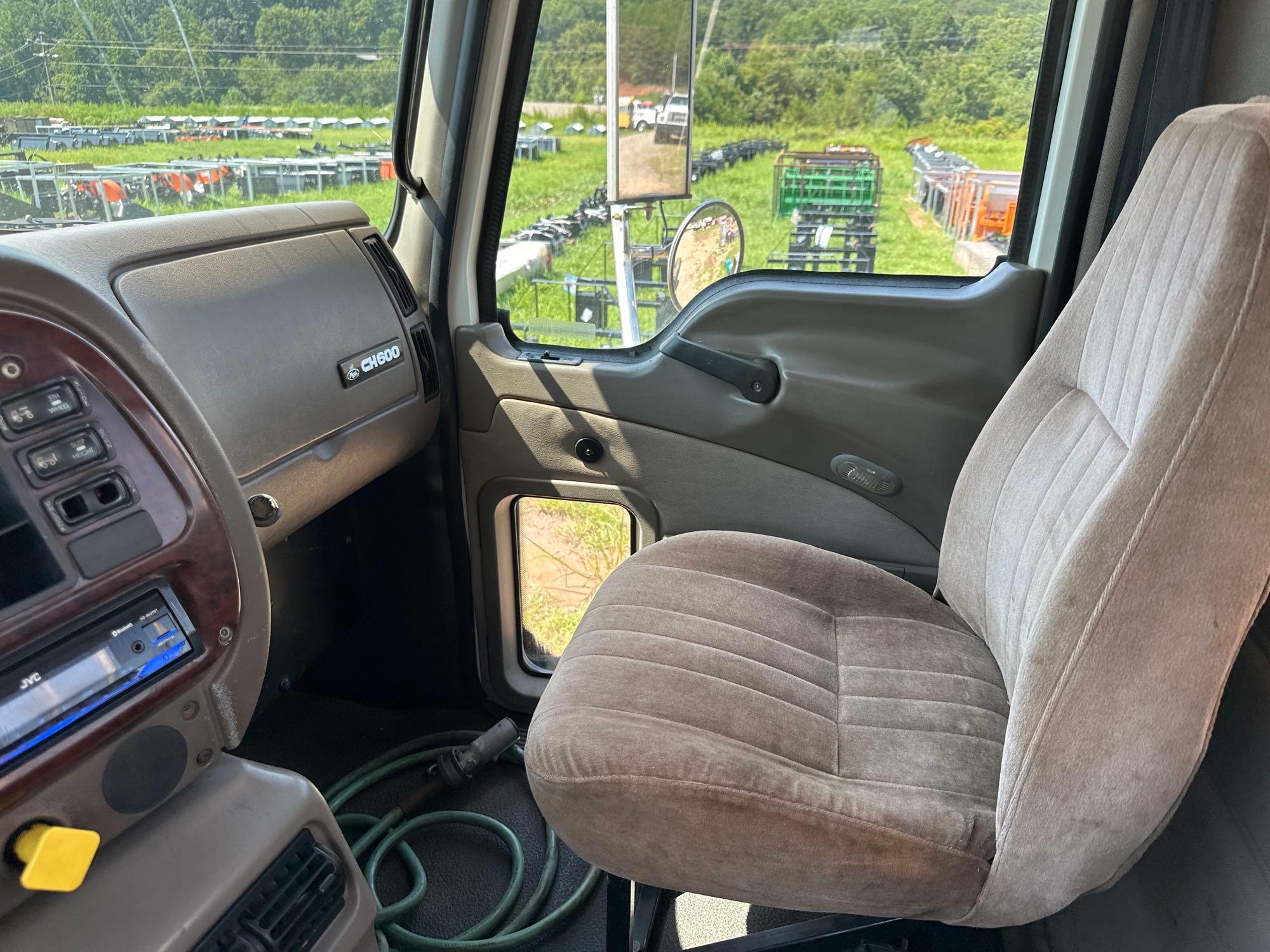 2007 Mack CHN613
