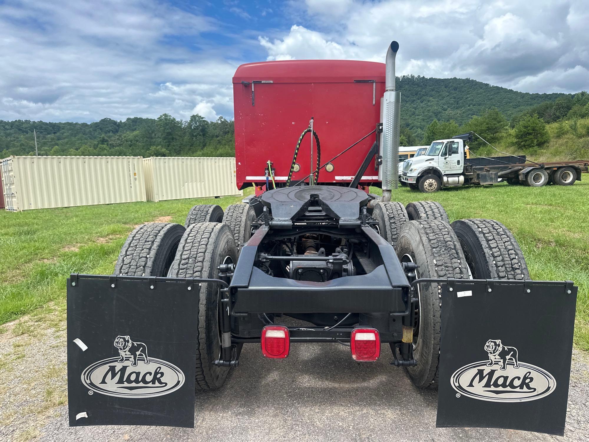 2007 Mack CHN613