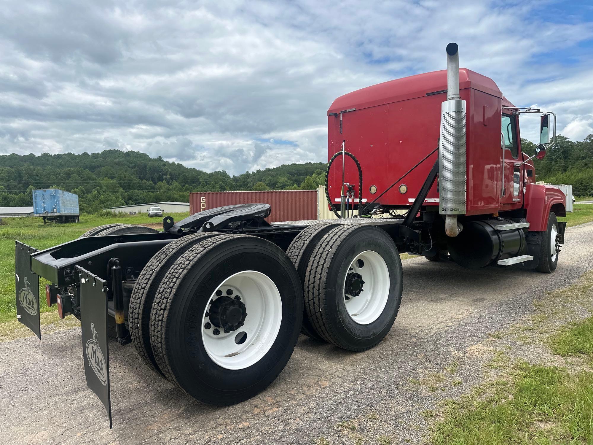 2007 Mack CHN613