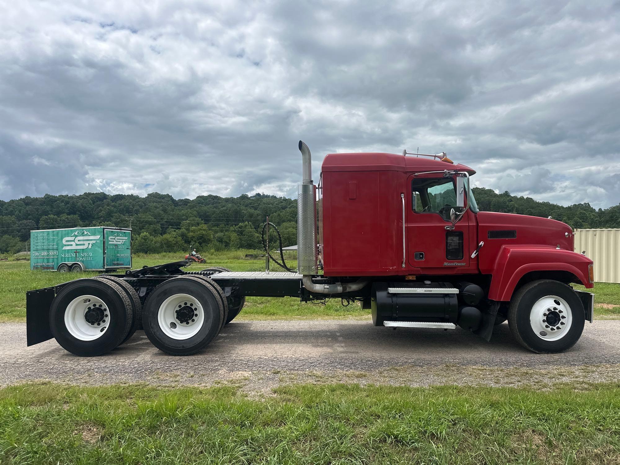 2007 Mack CHN613