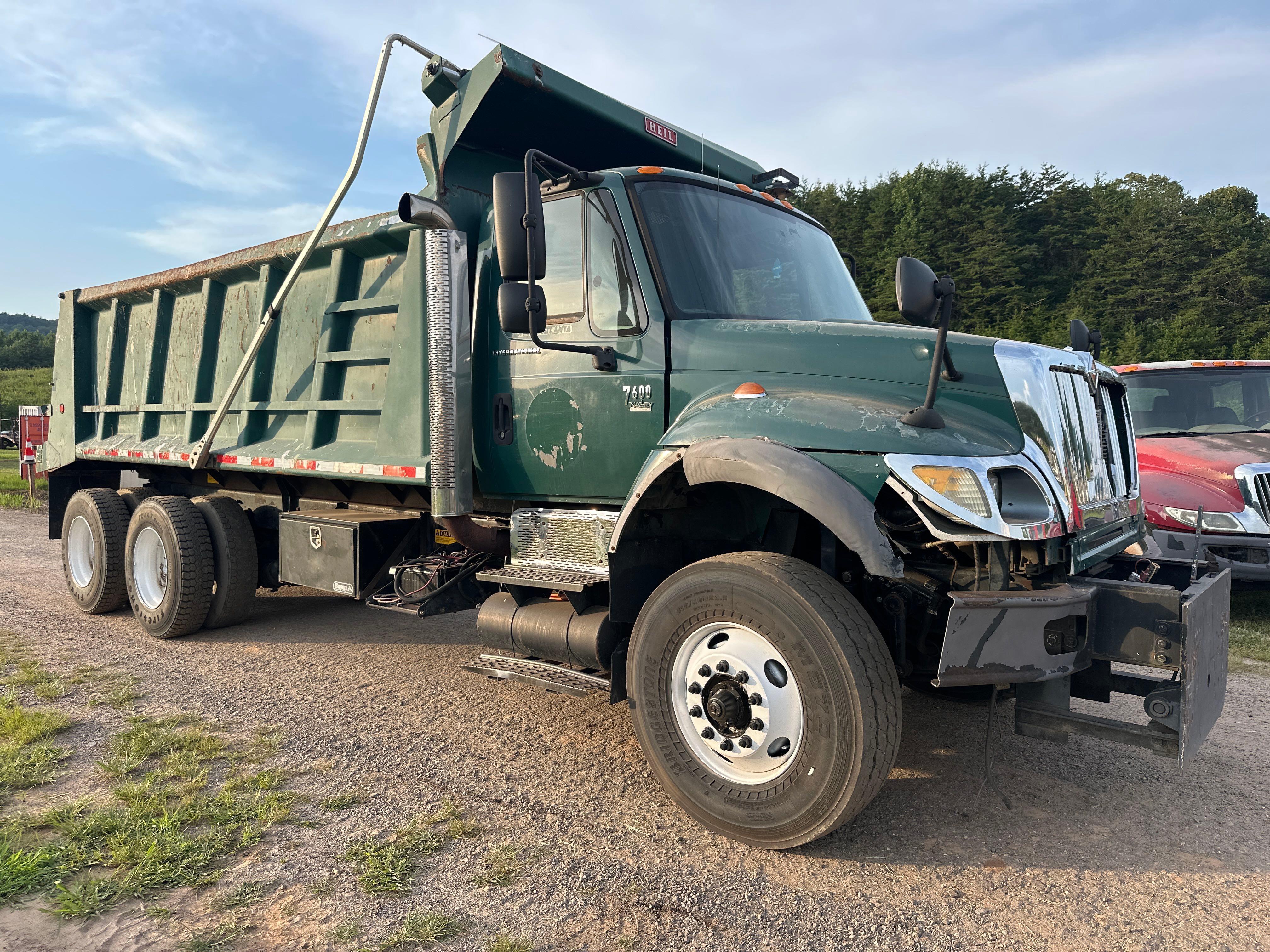 2005 International 7600