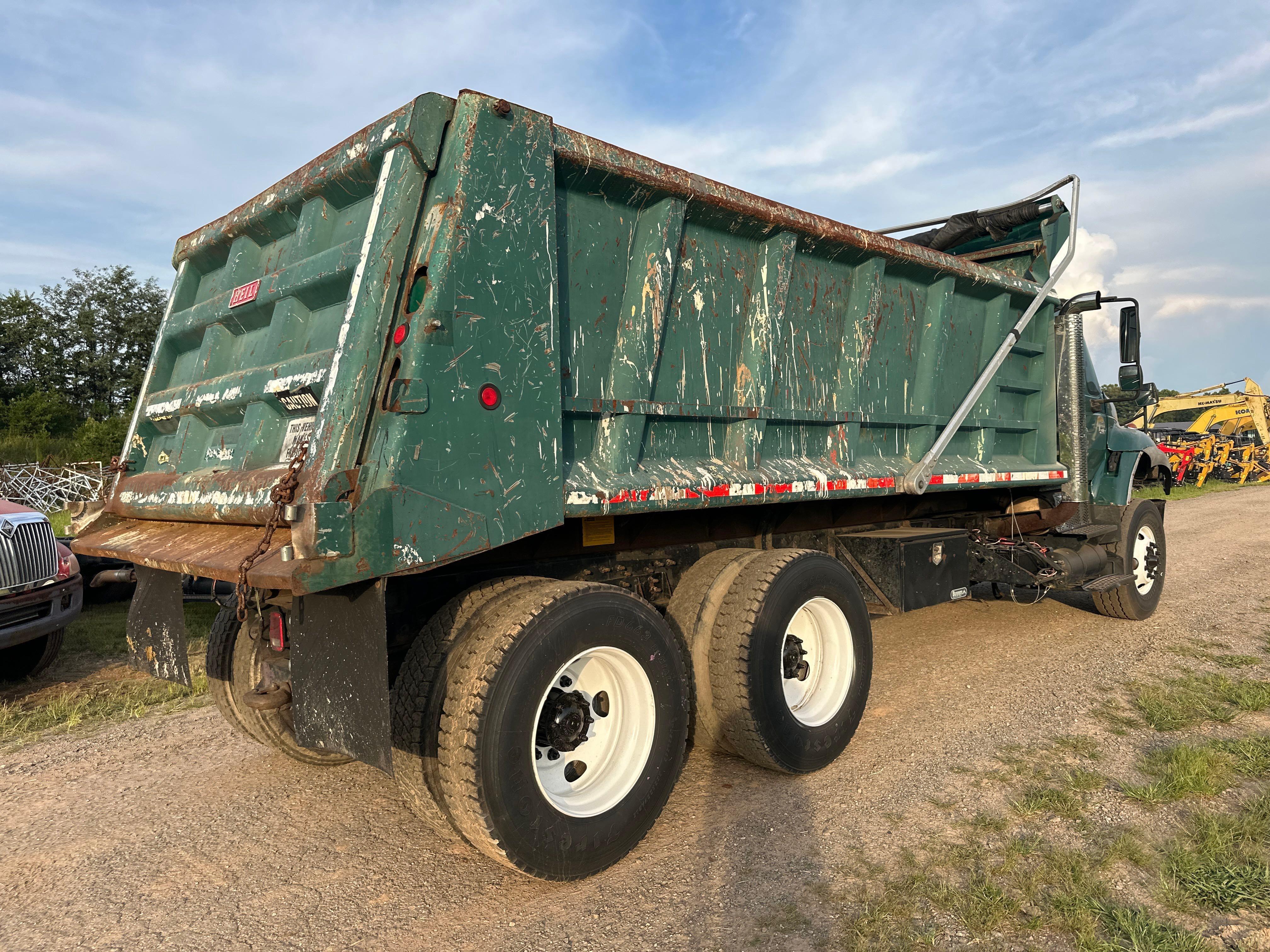 2005 International 7600