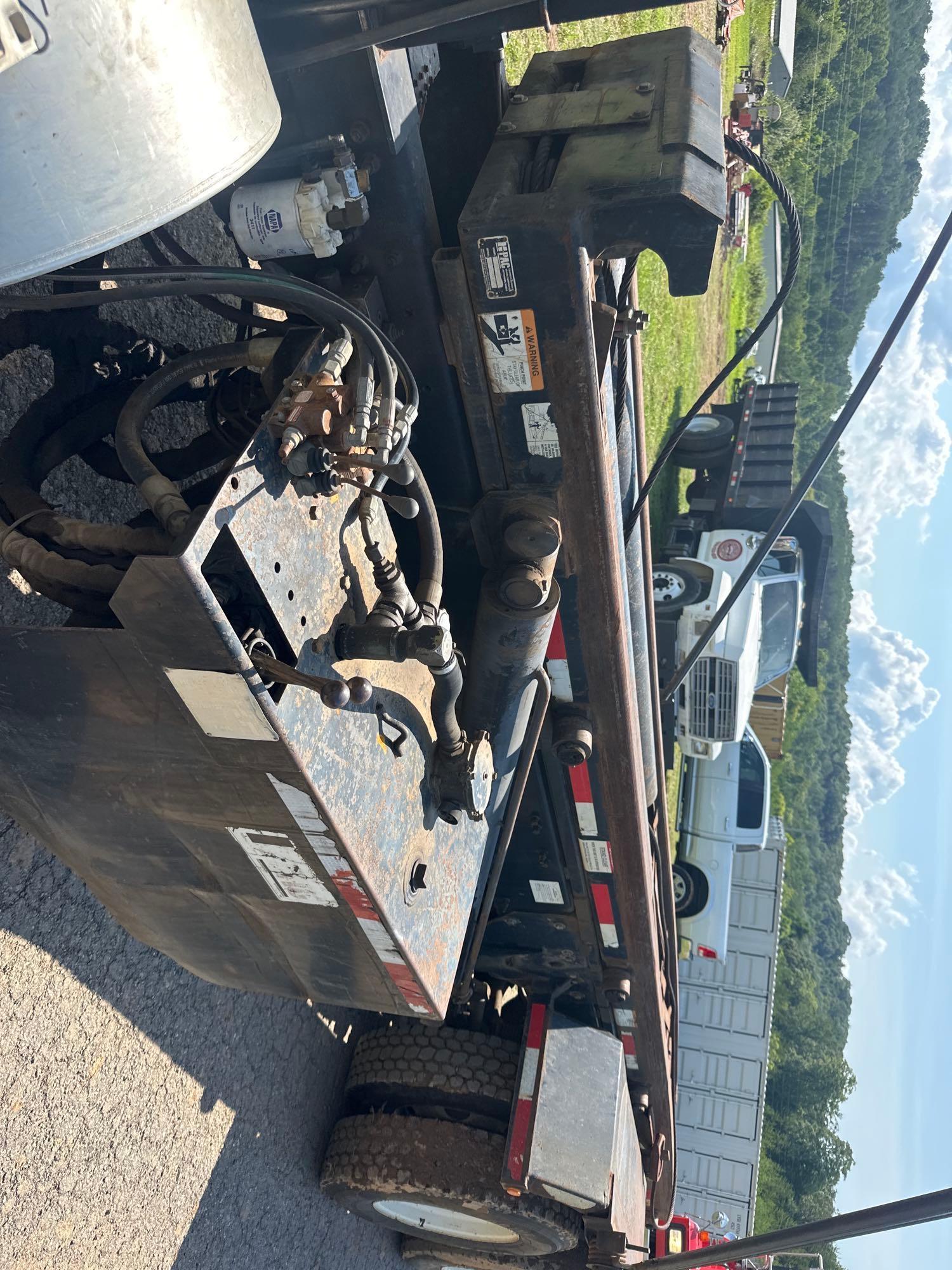 2006 Volvo VHD