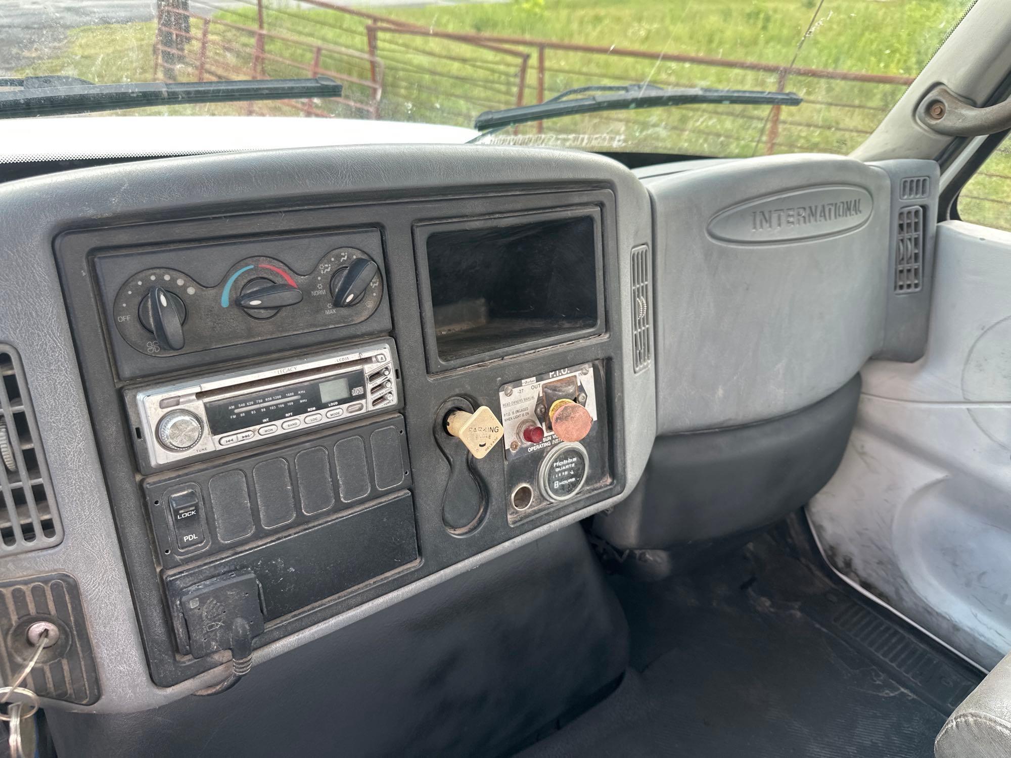 2005 International 7400