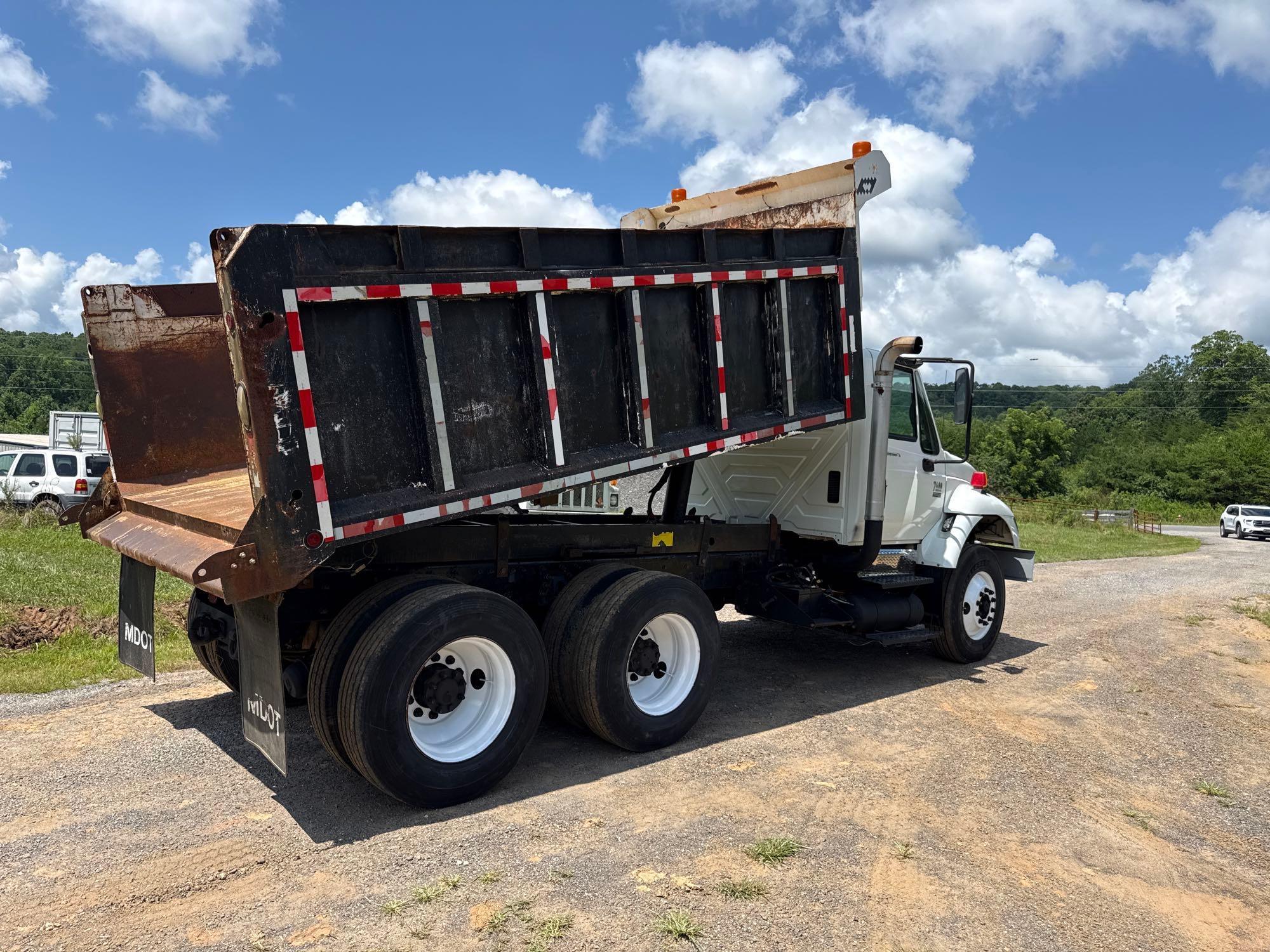 2006 International 7400