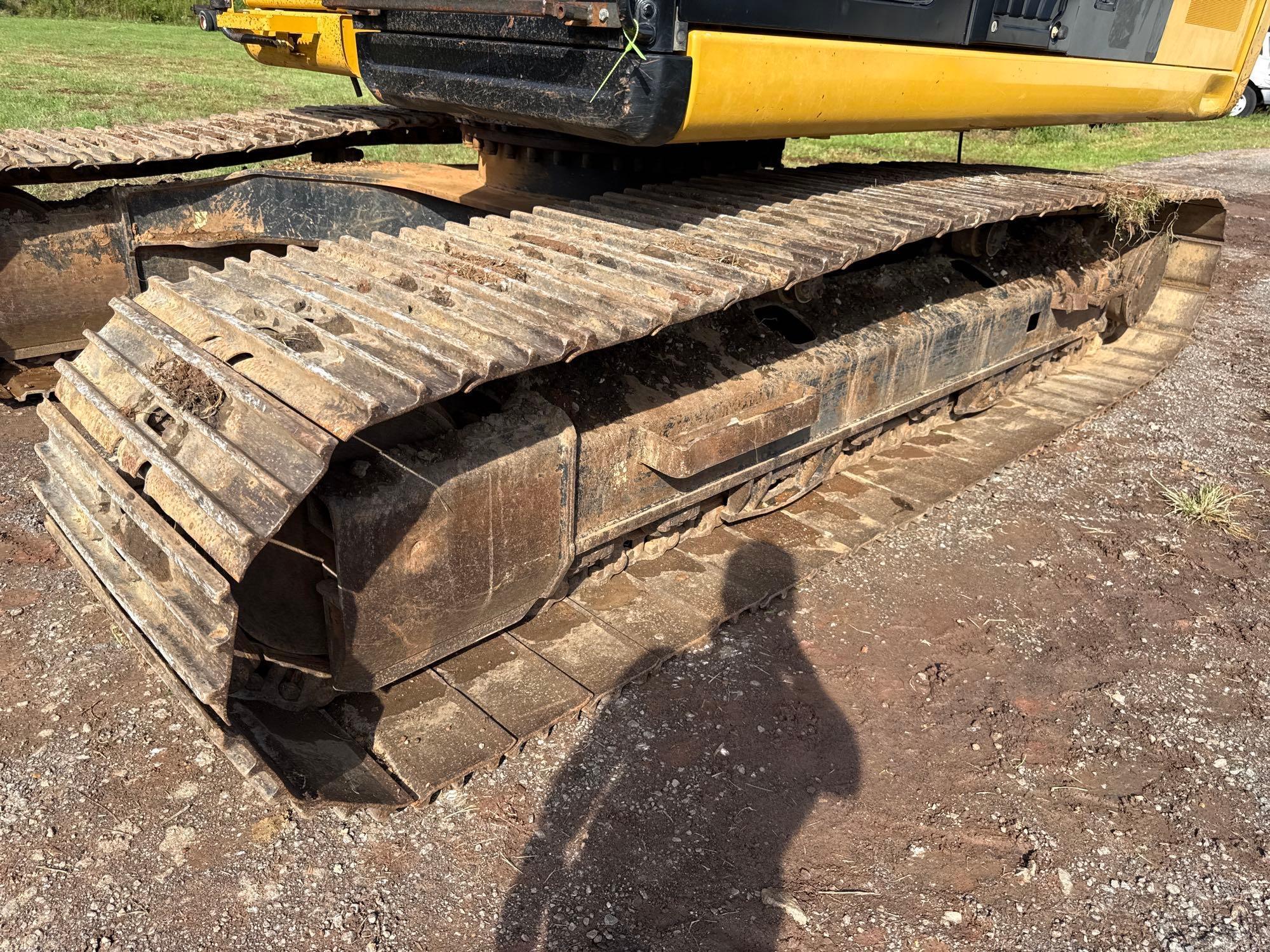 Caterpillar 323FL