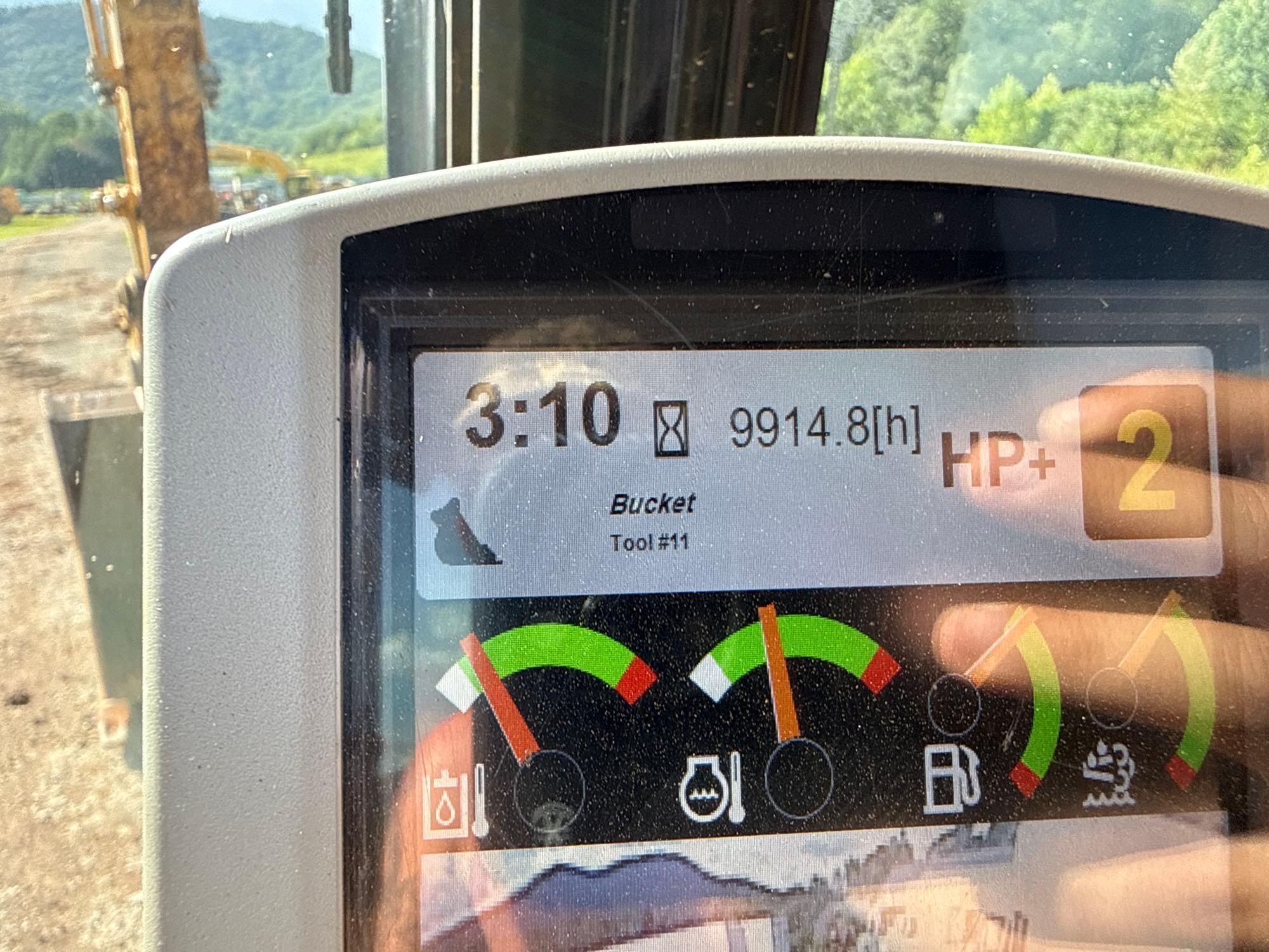 Caterpillar 323FL