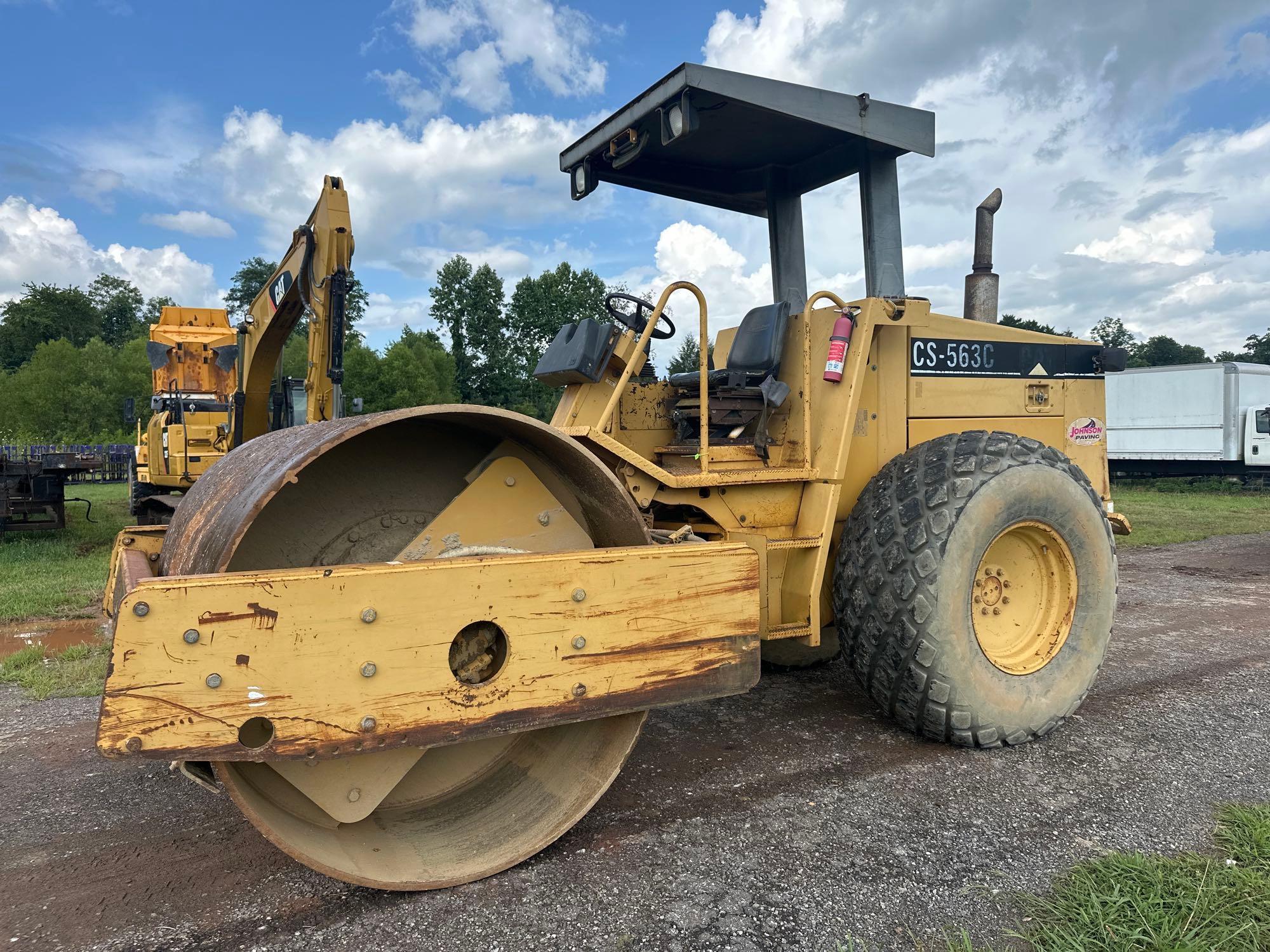 Caterpillar CS-563C