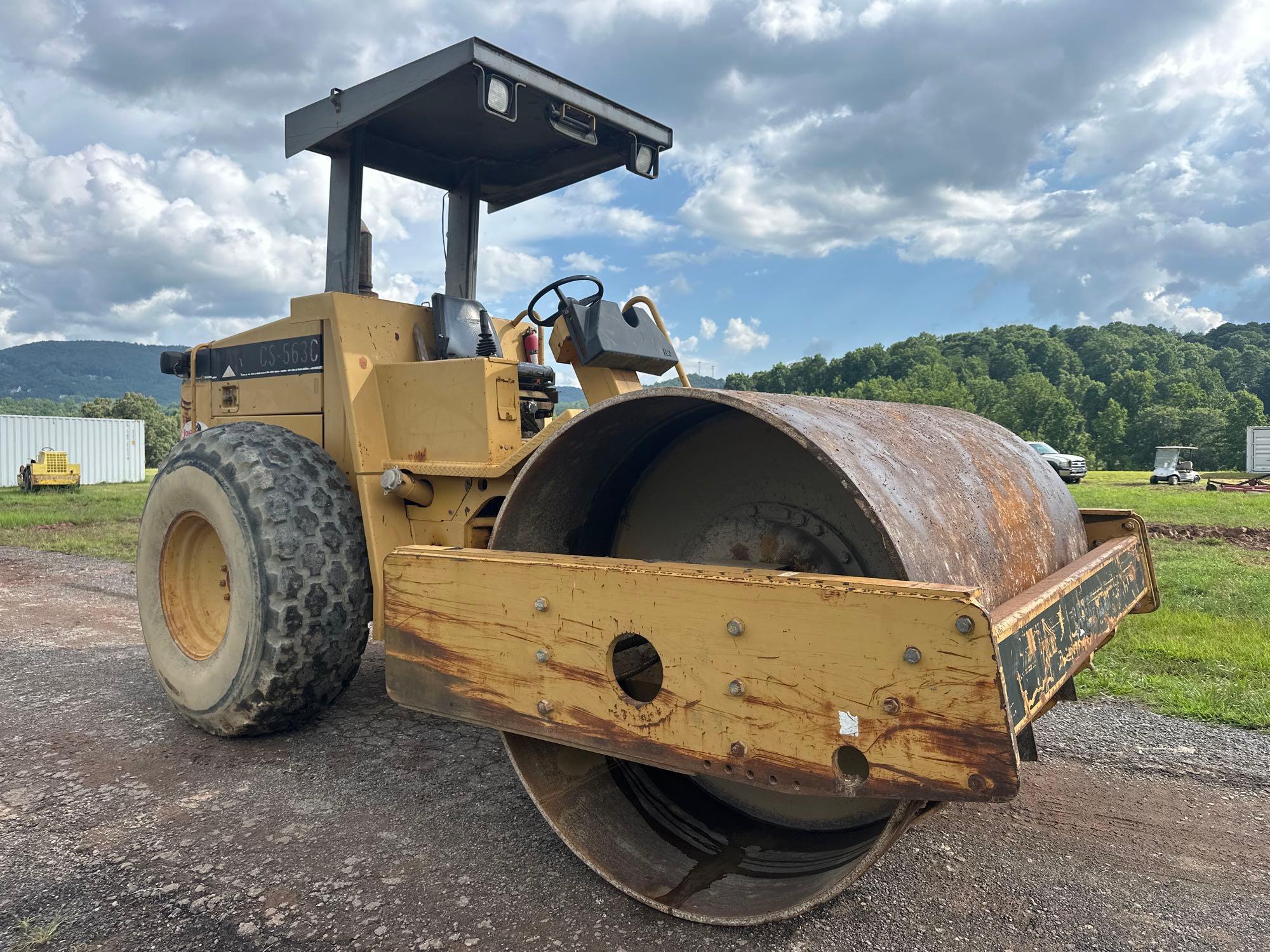 Caterpillar CS-563C
