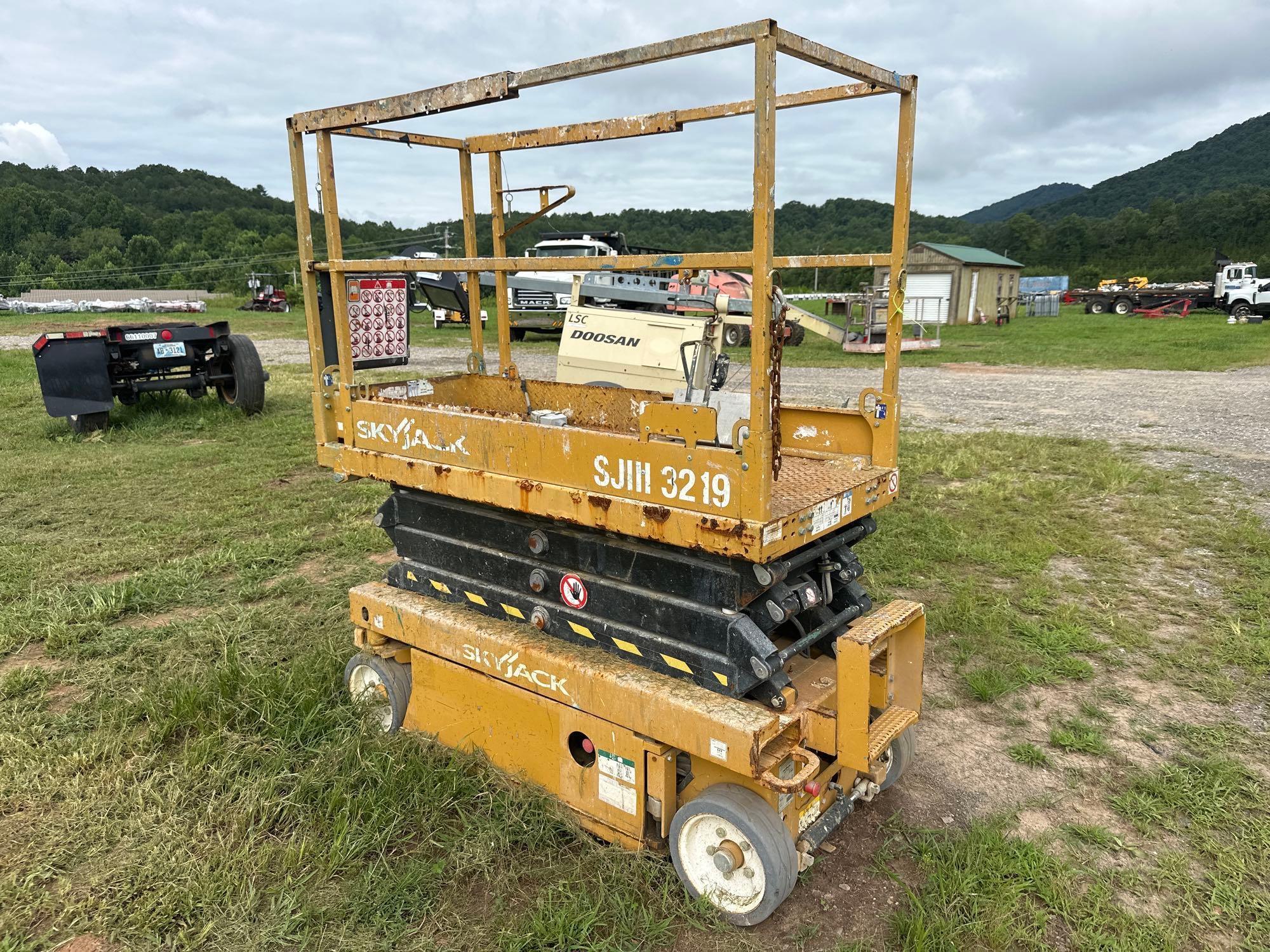 2018 Skyjack 3219