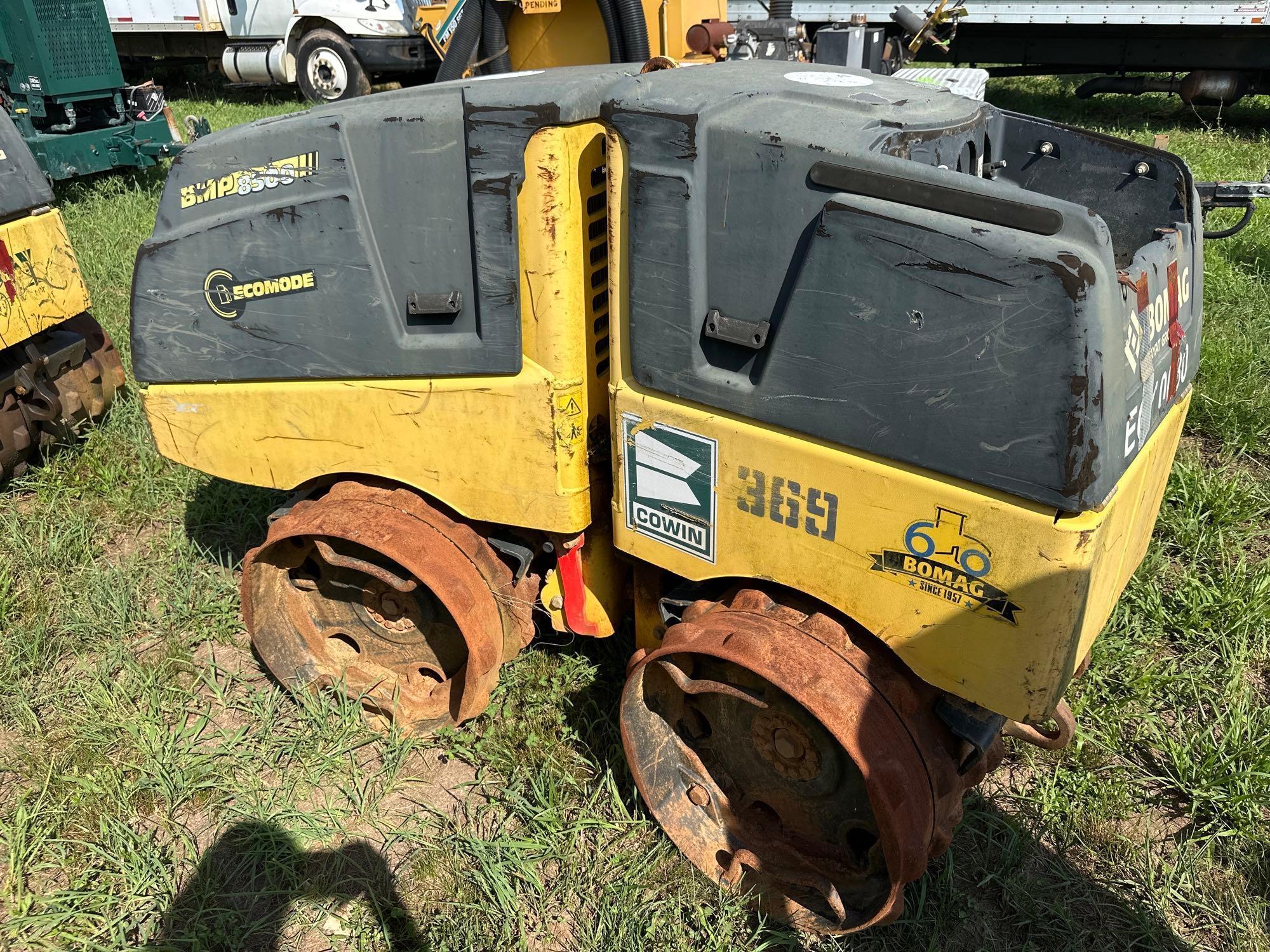 Bomag 8500