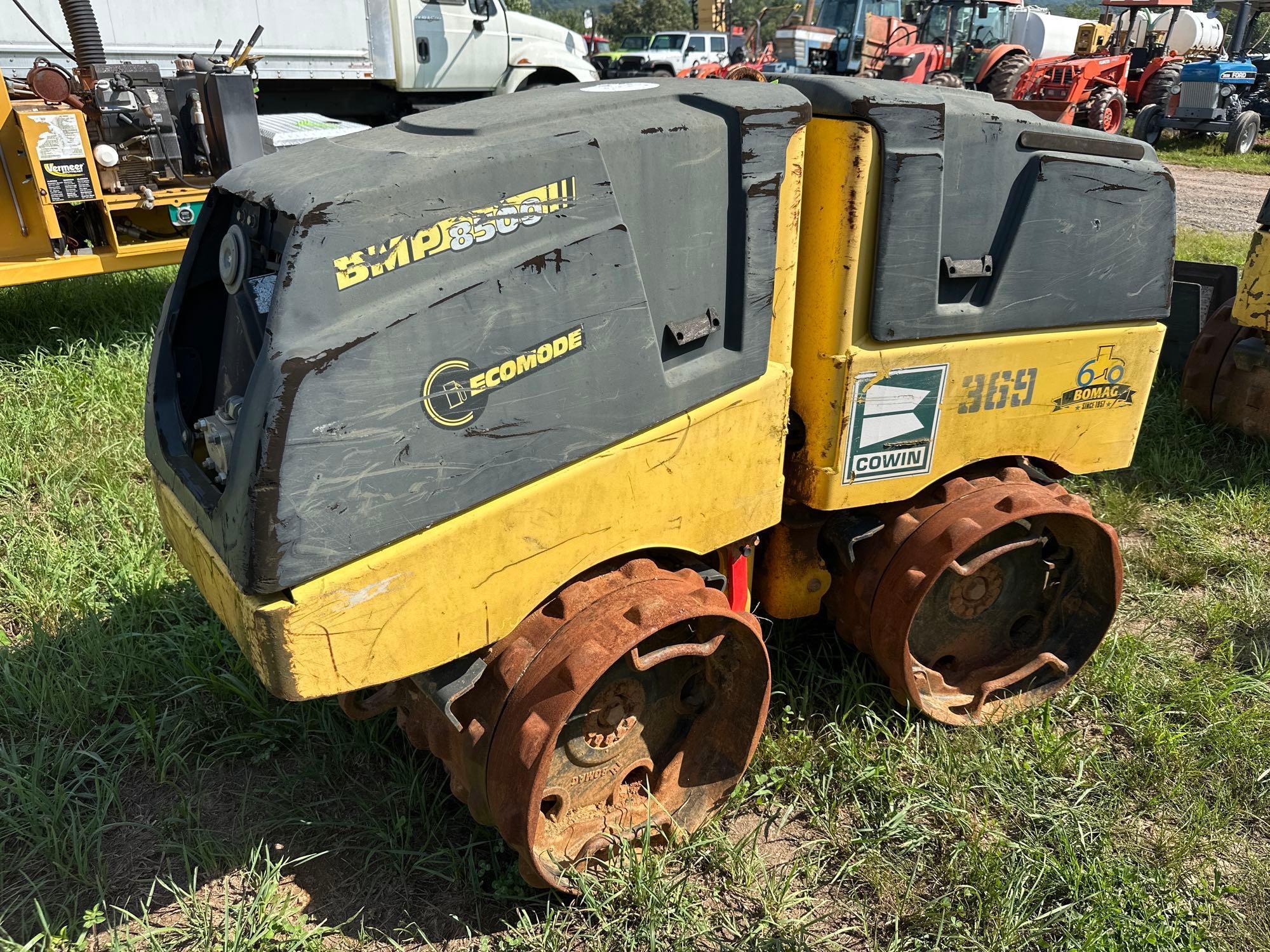 Bomag 8500