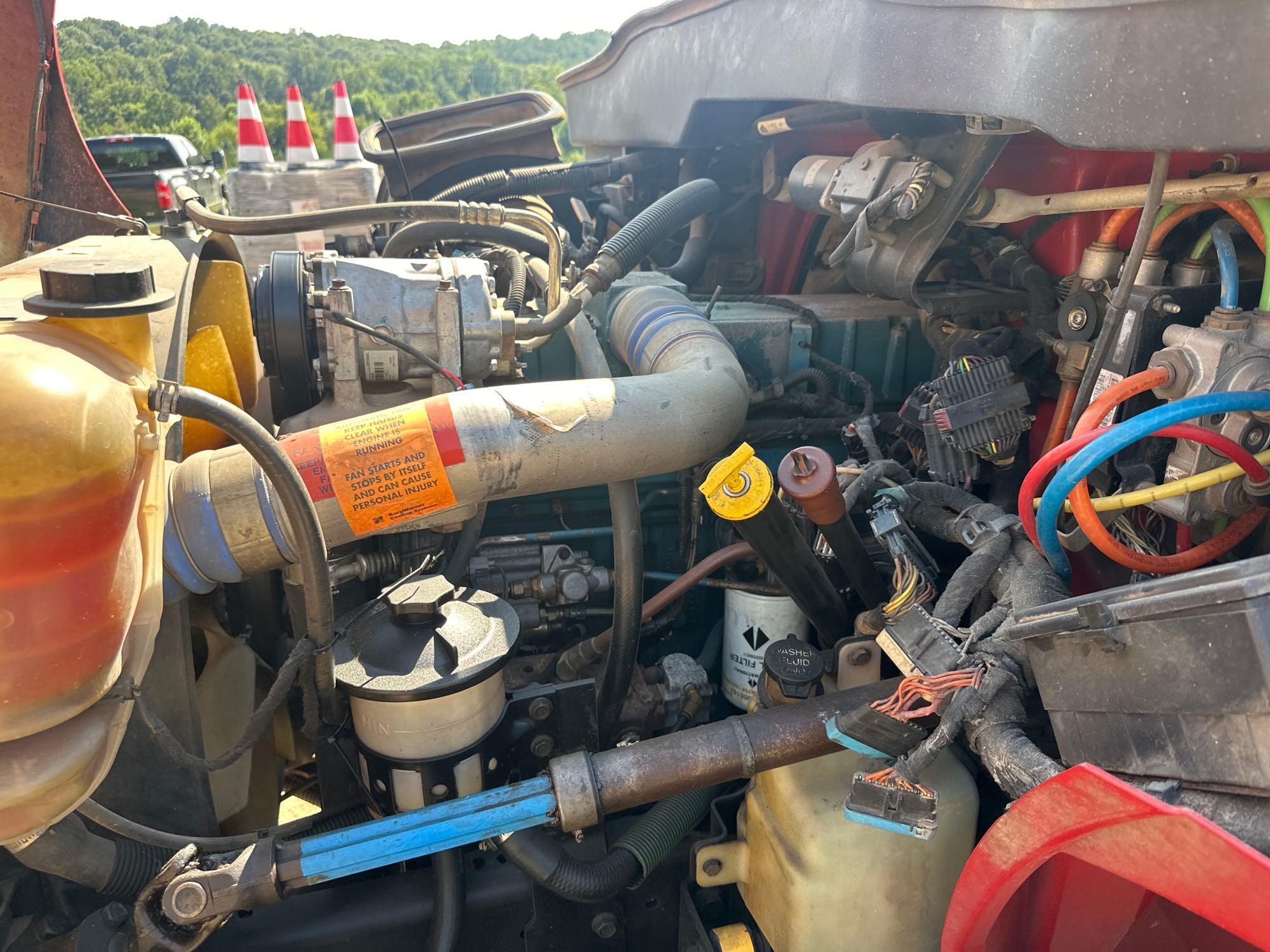 2004 International 4400