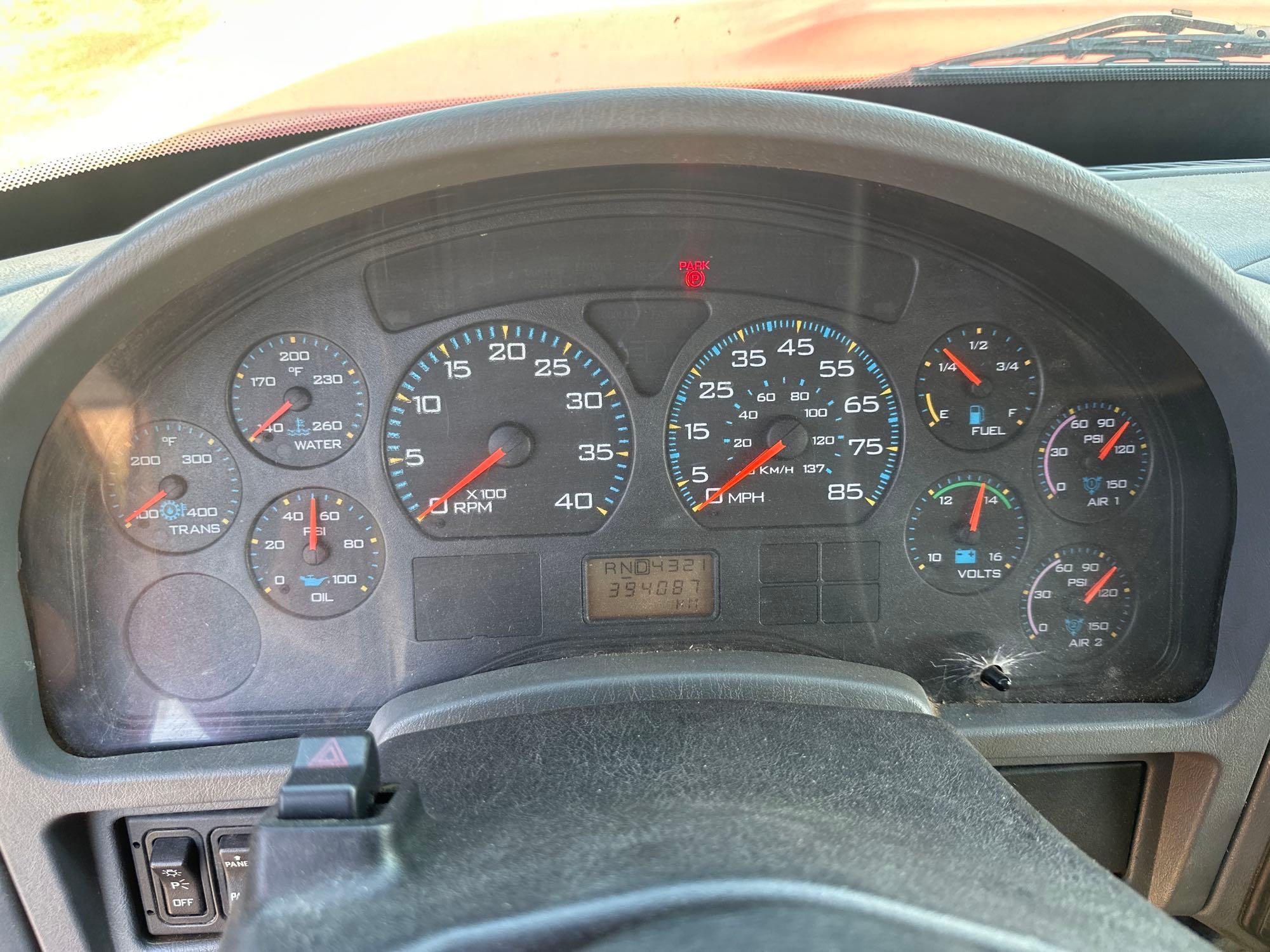 2004 International 4400