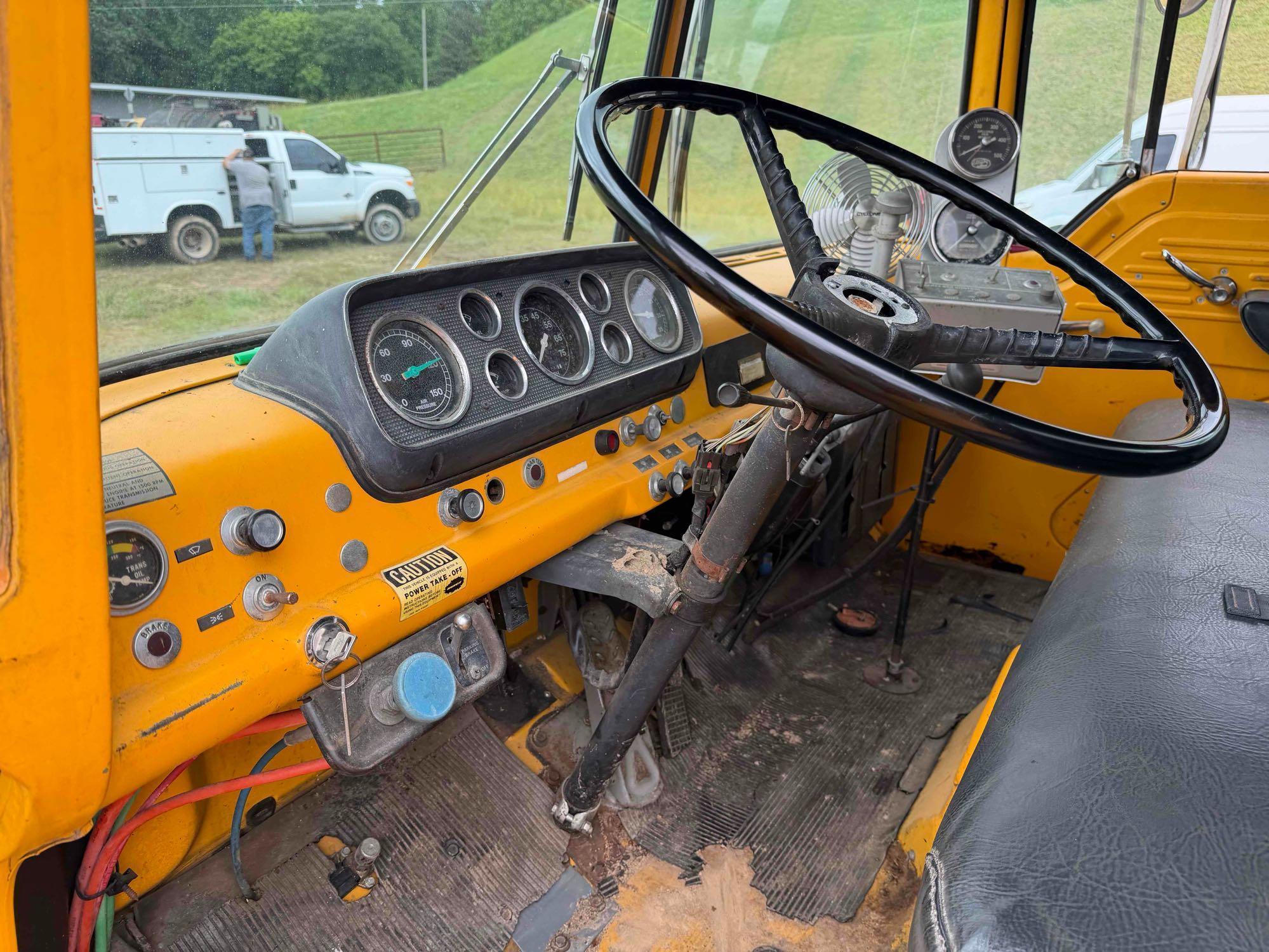 1989 Ford C8000