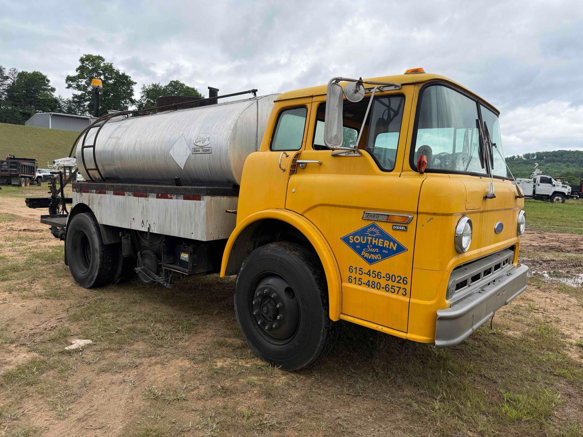 1989 Ford C8000