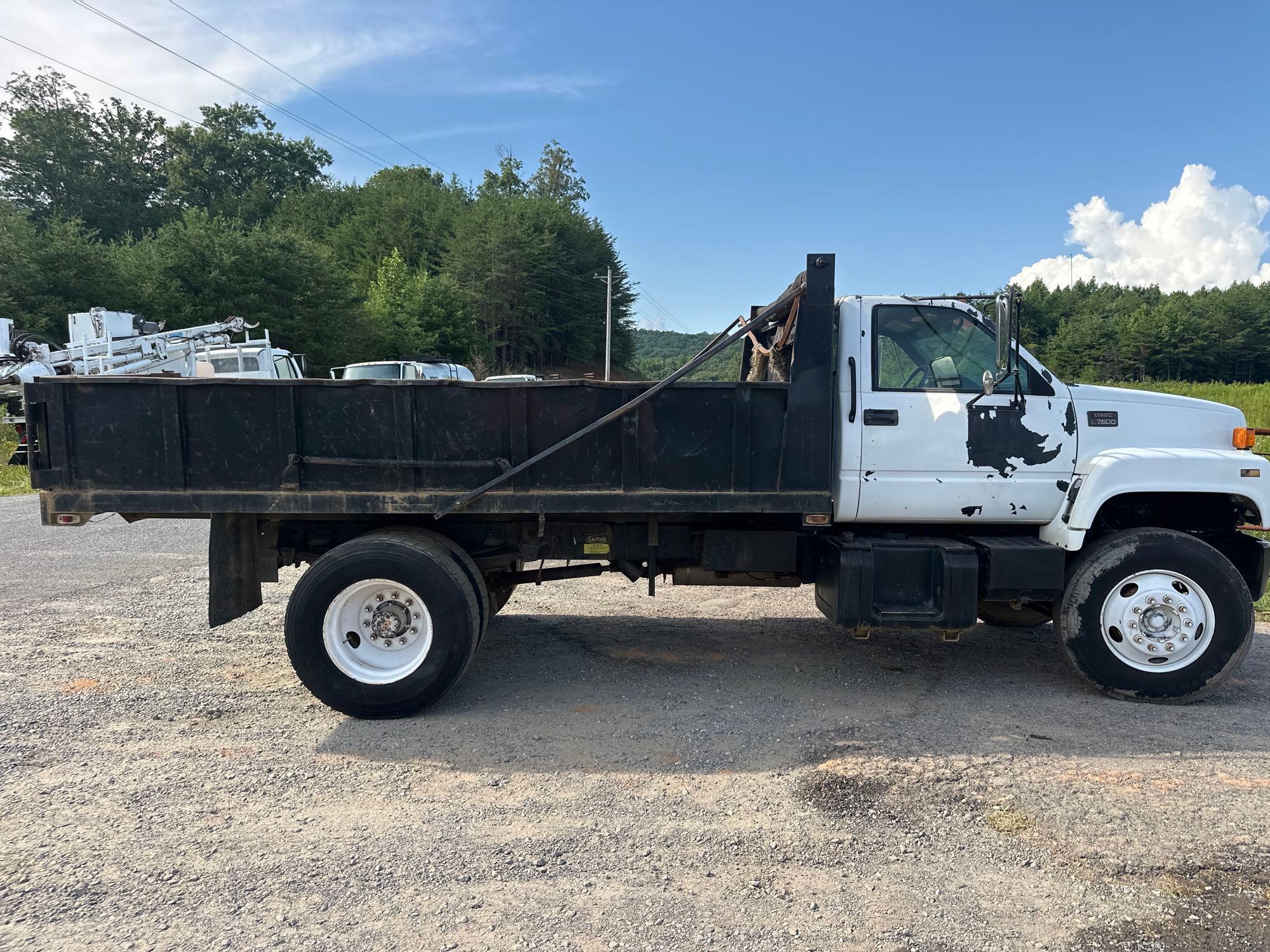 2000 GMC C7500
