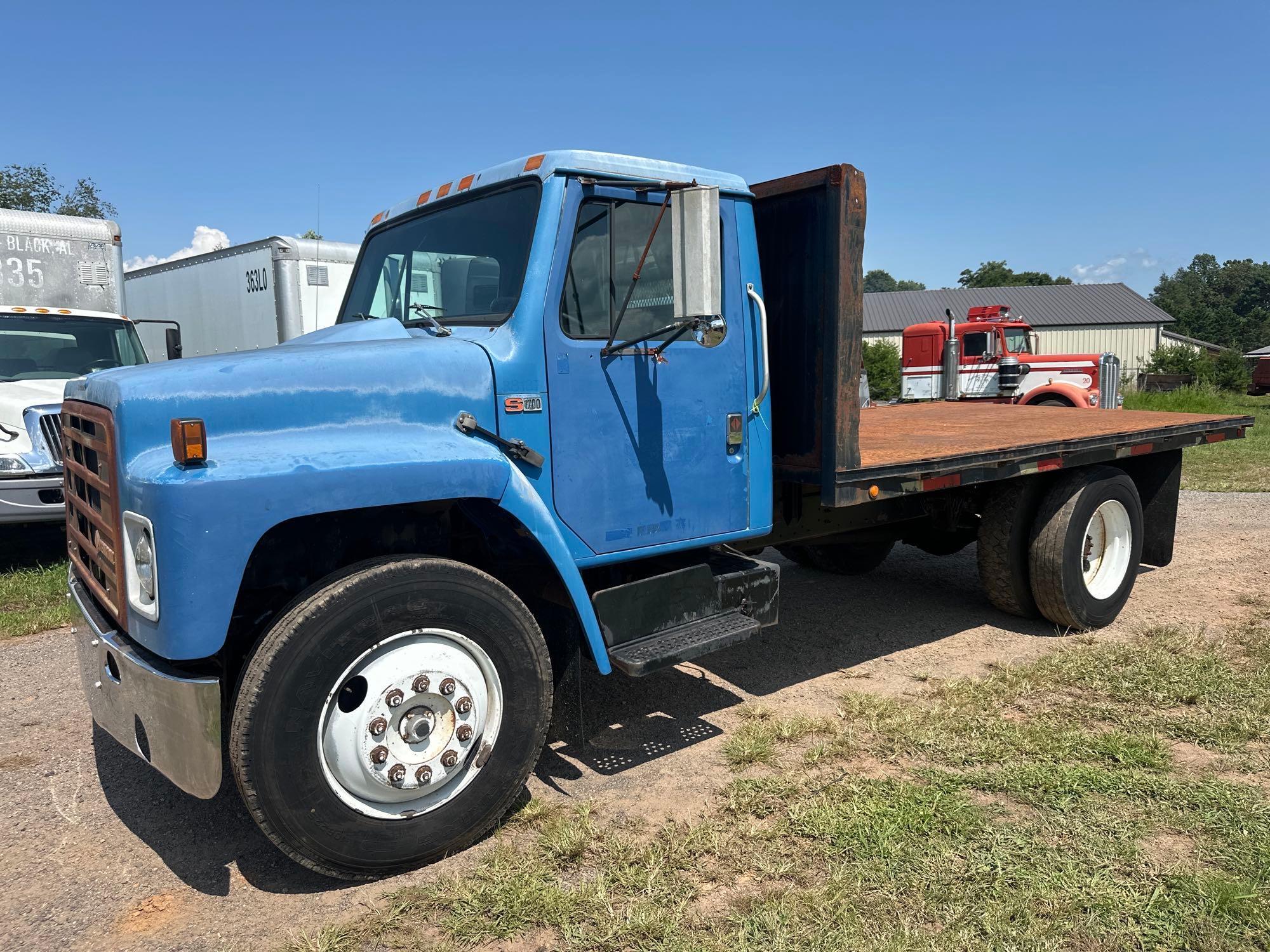 1989 International S1700