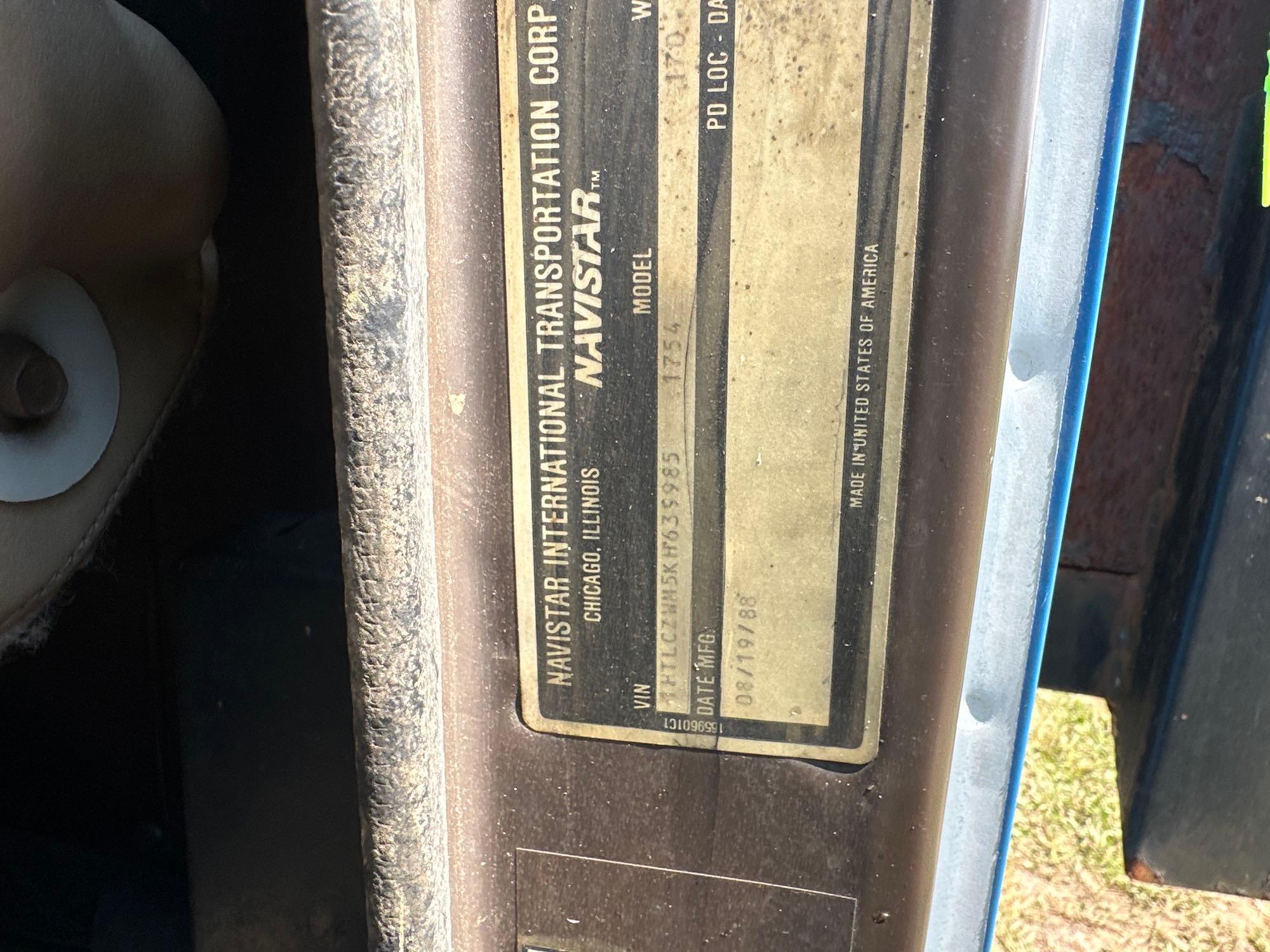 1989 International S1700