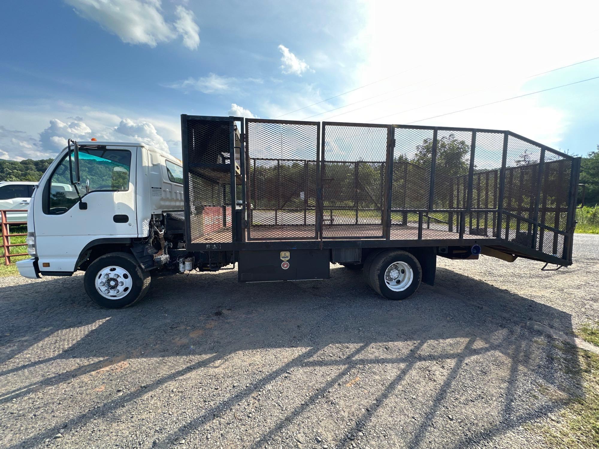 2007 Isuzu NPR-HD