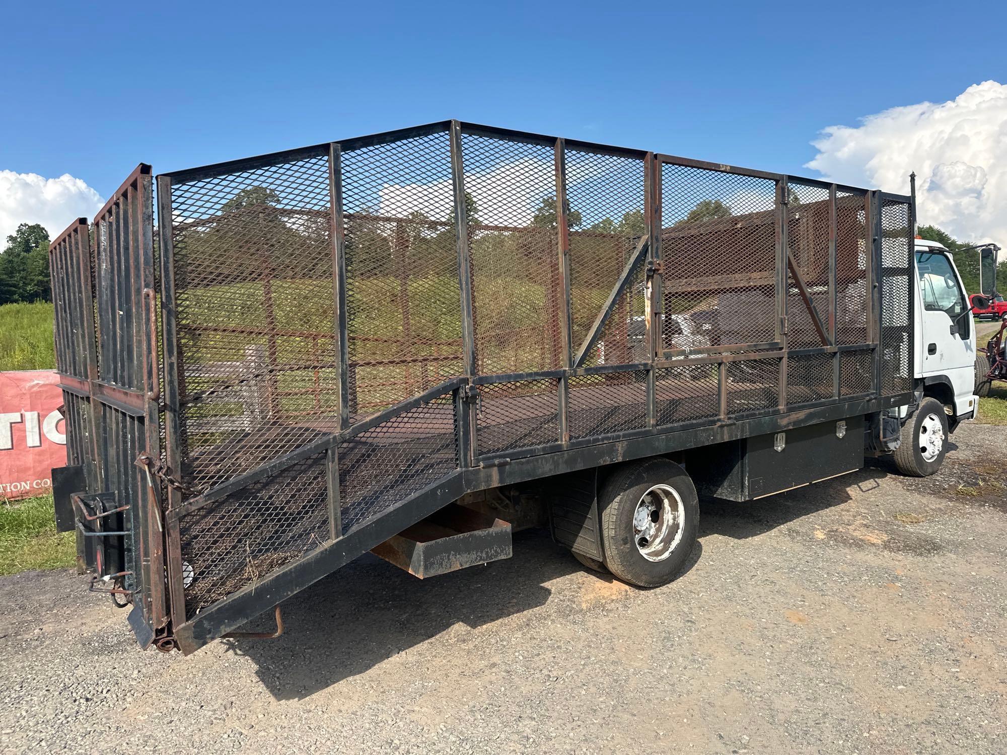 2007 Isuzu NPR-HD