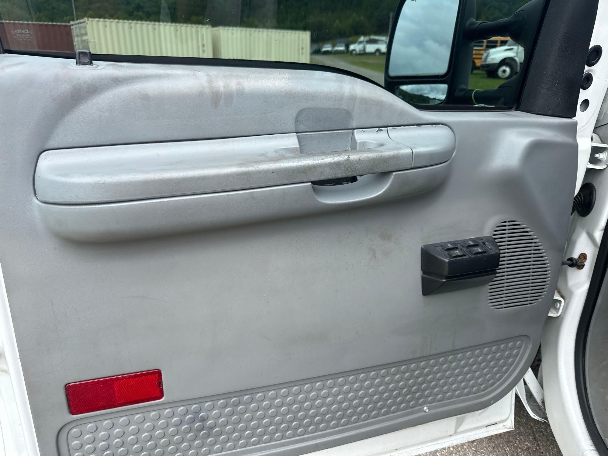 2004 Ford F-250 Pickup