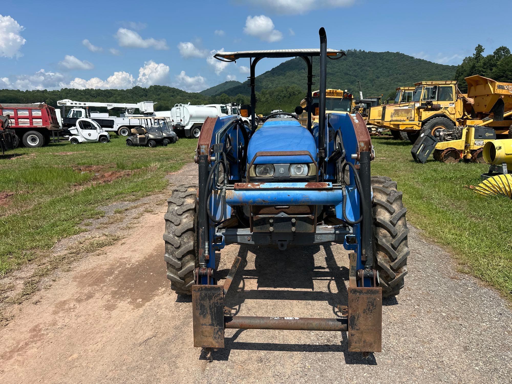 New Holland TN75