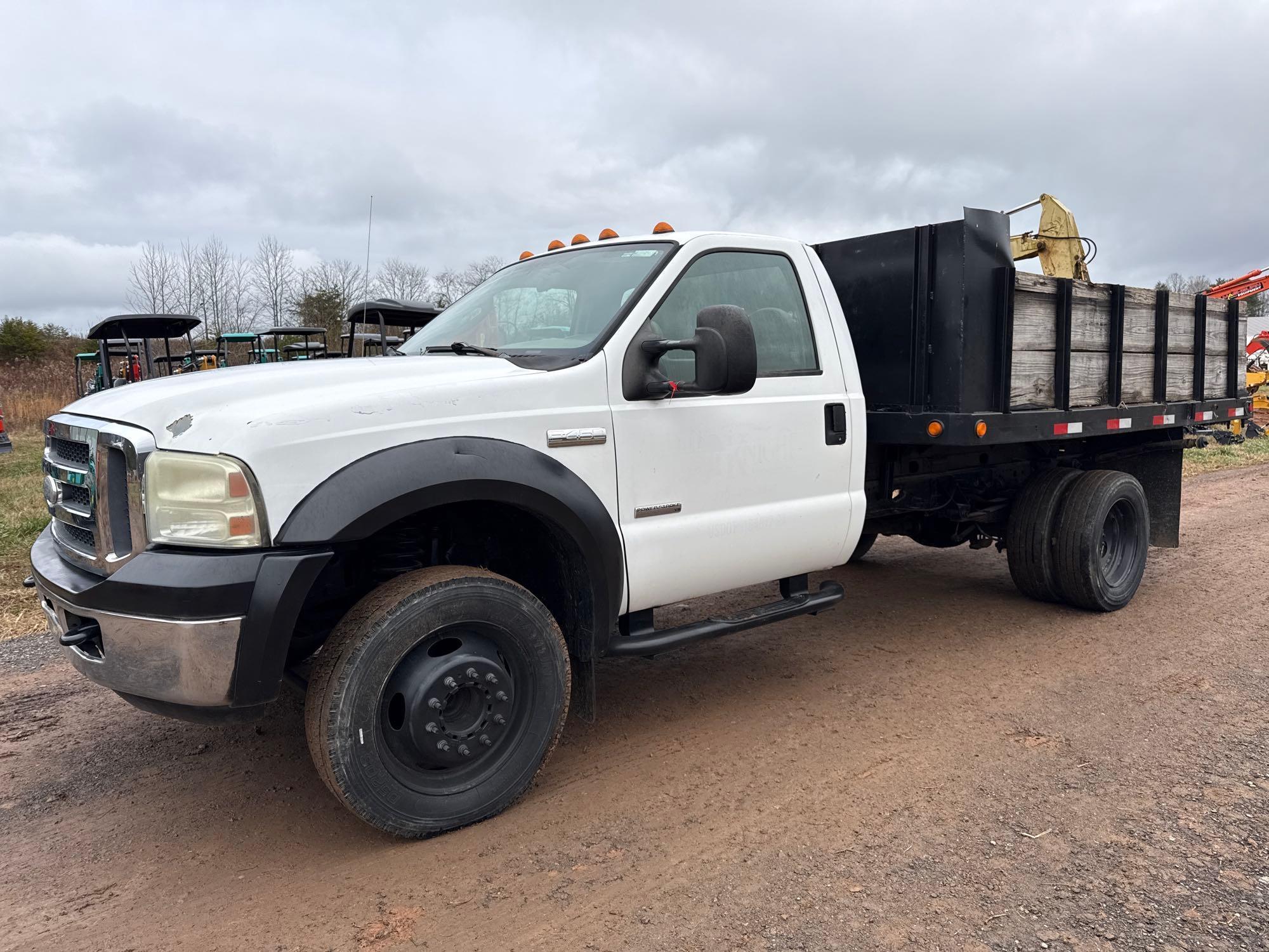 Photo of a 2005 Ford F450