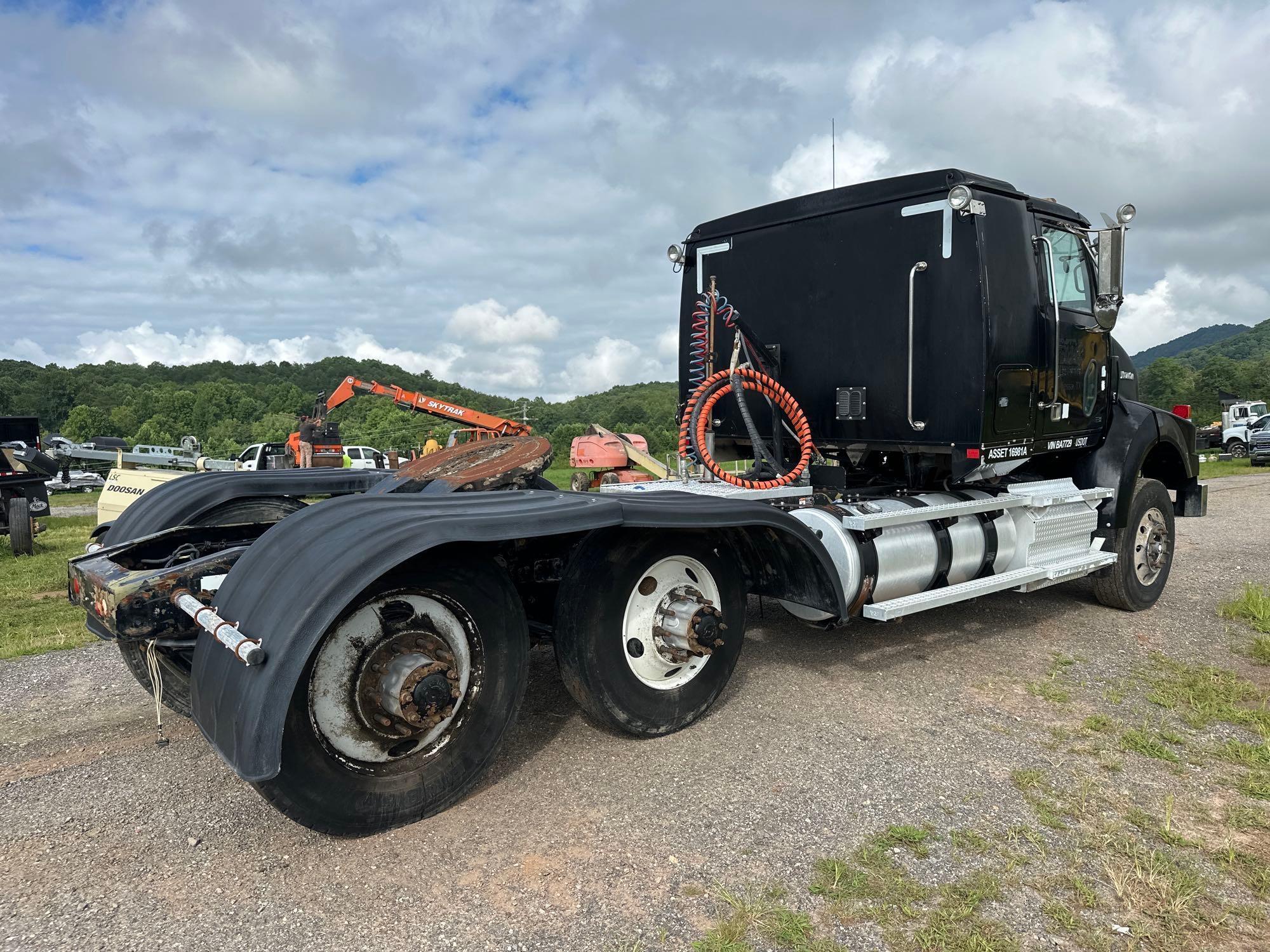 2011 Western Star 4900