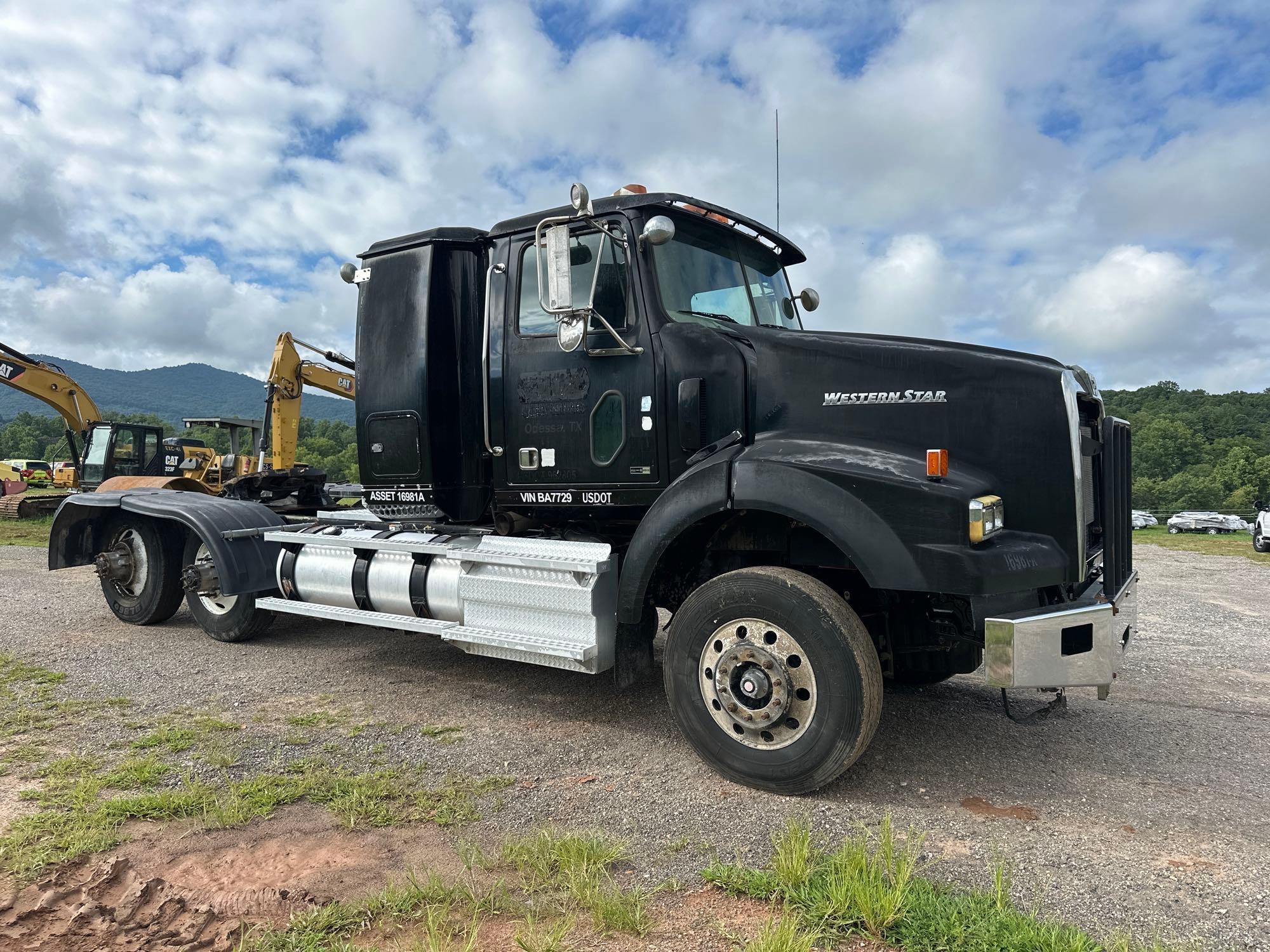 2011 Western Star 4900