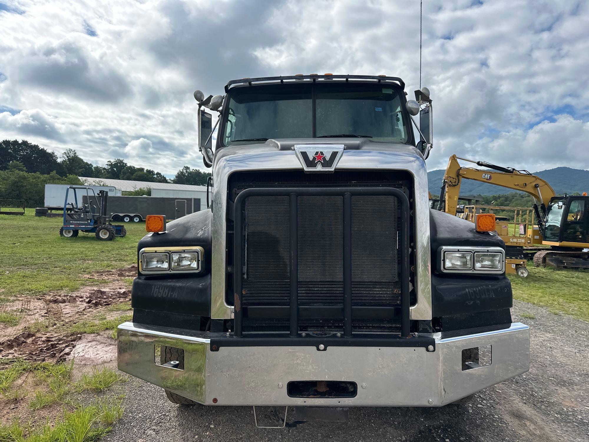 2011 Western Star 4900