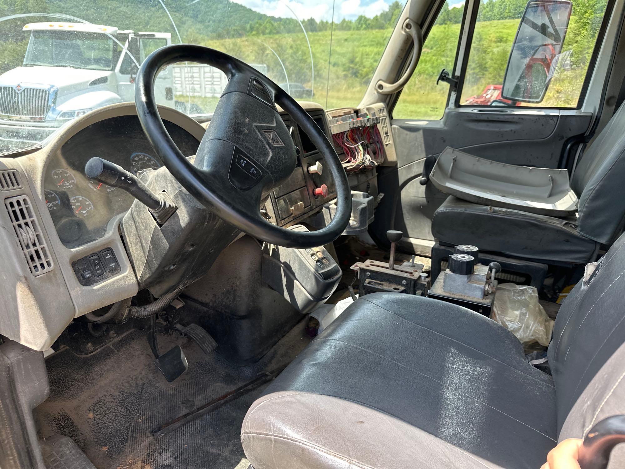 2010 International 4300