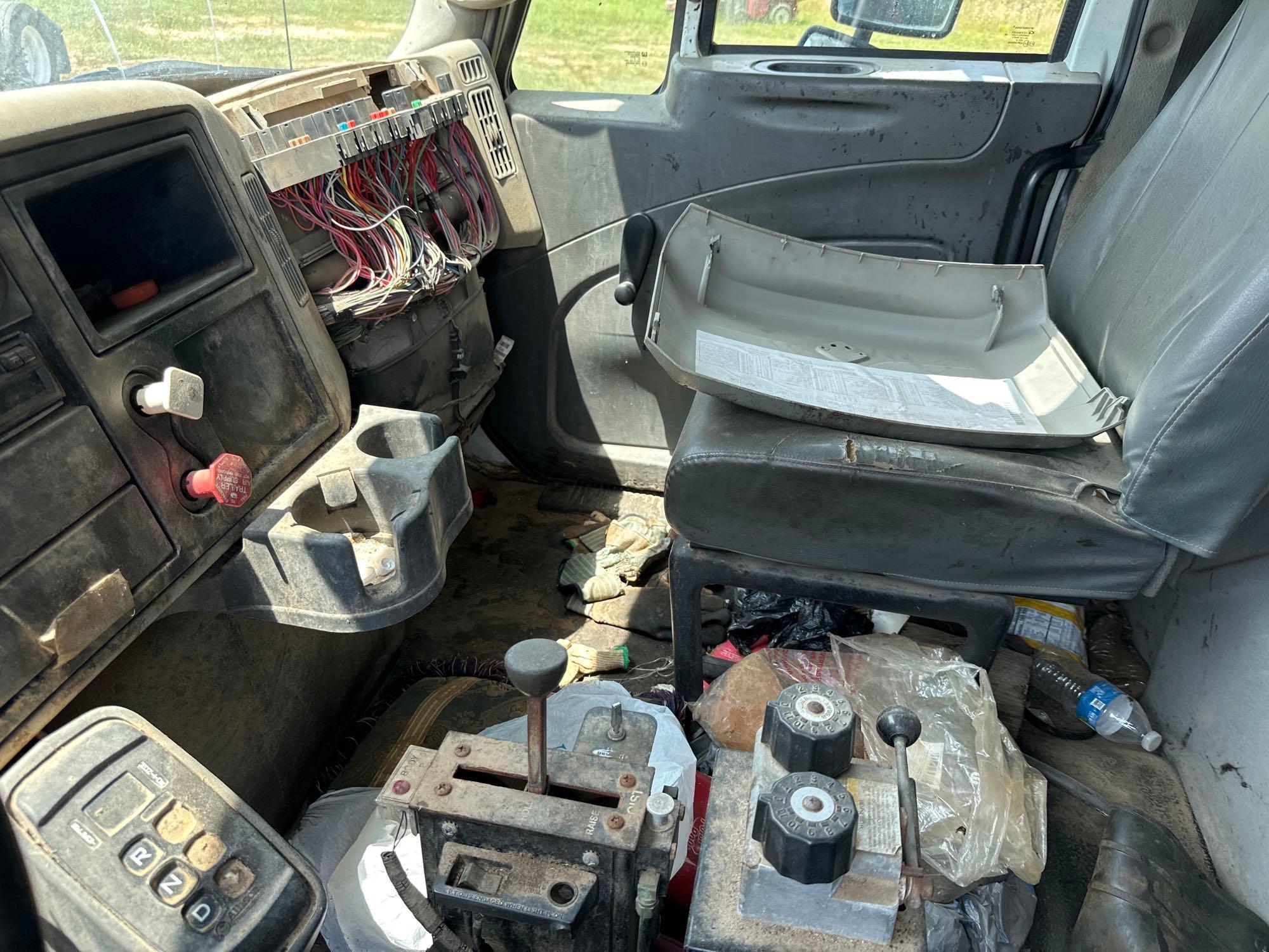 2010 International 4300