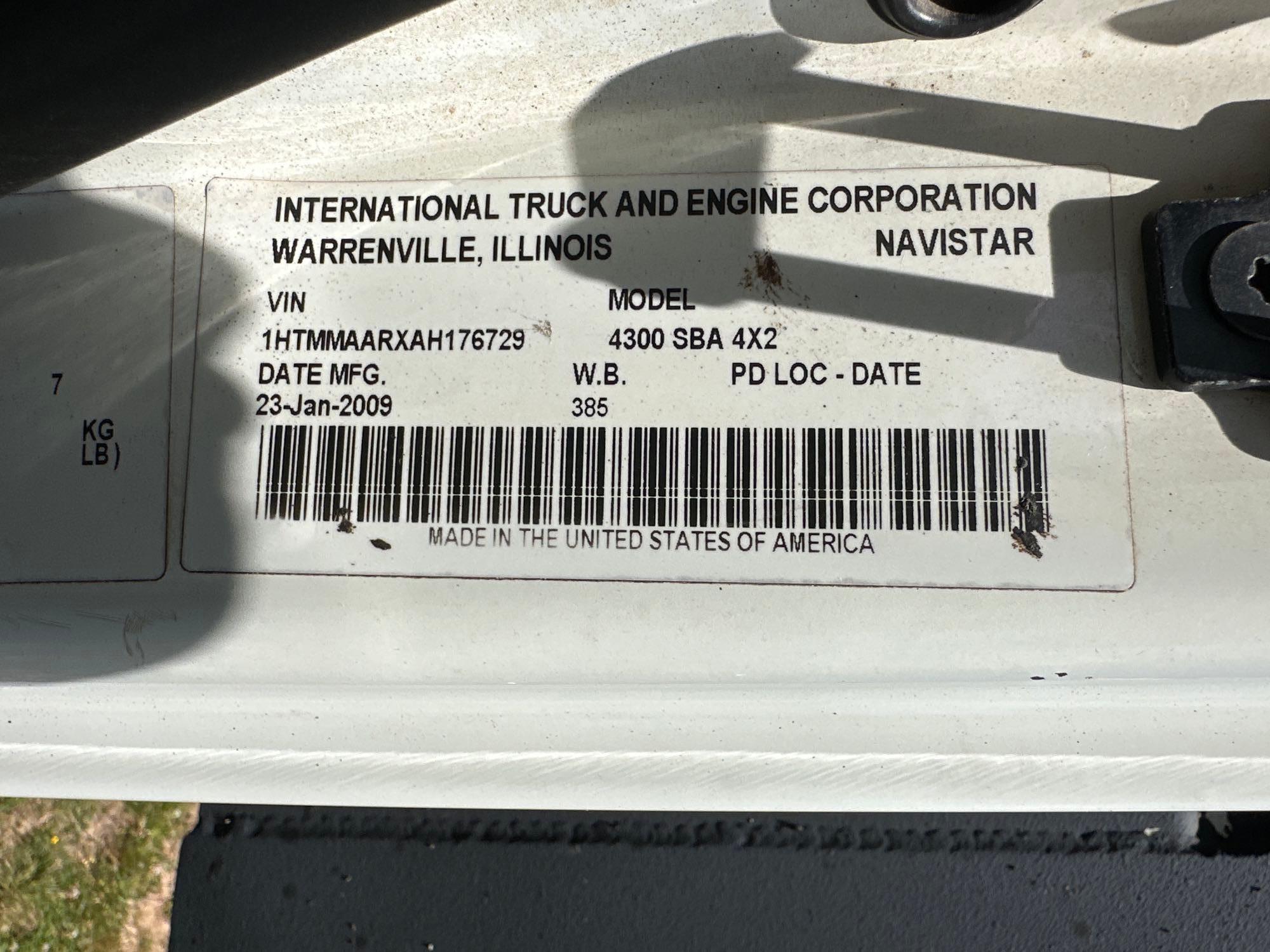 2010 International 4300